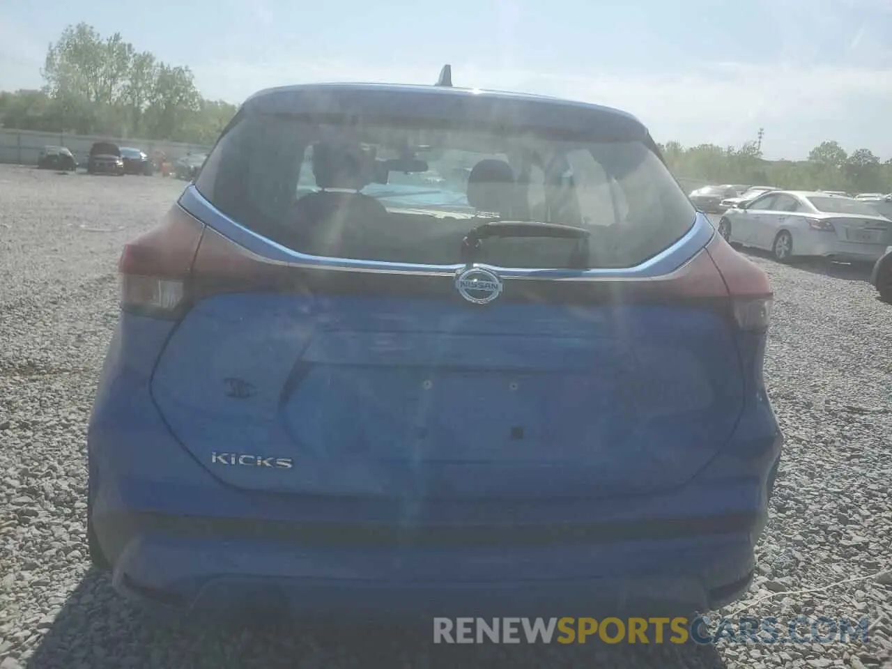 6 Photograph of a damaged car 3N1CP5BV5ML515327 NISSAN KICKS 2021
