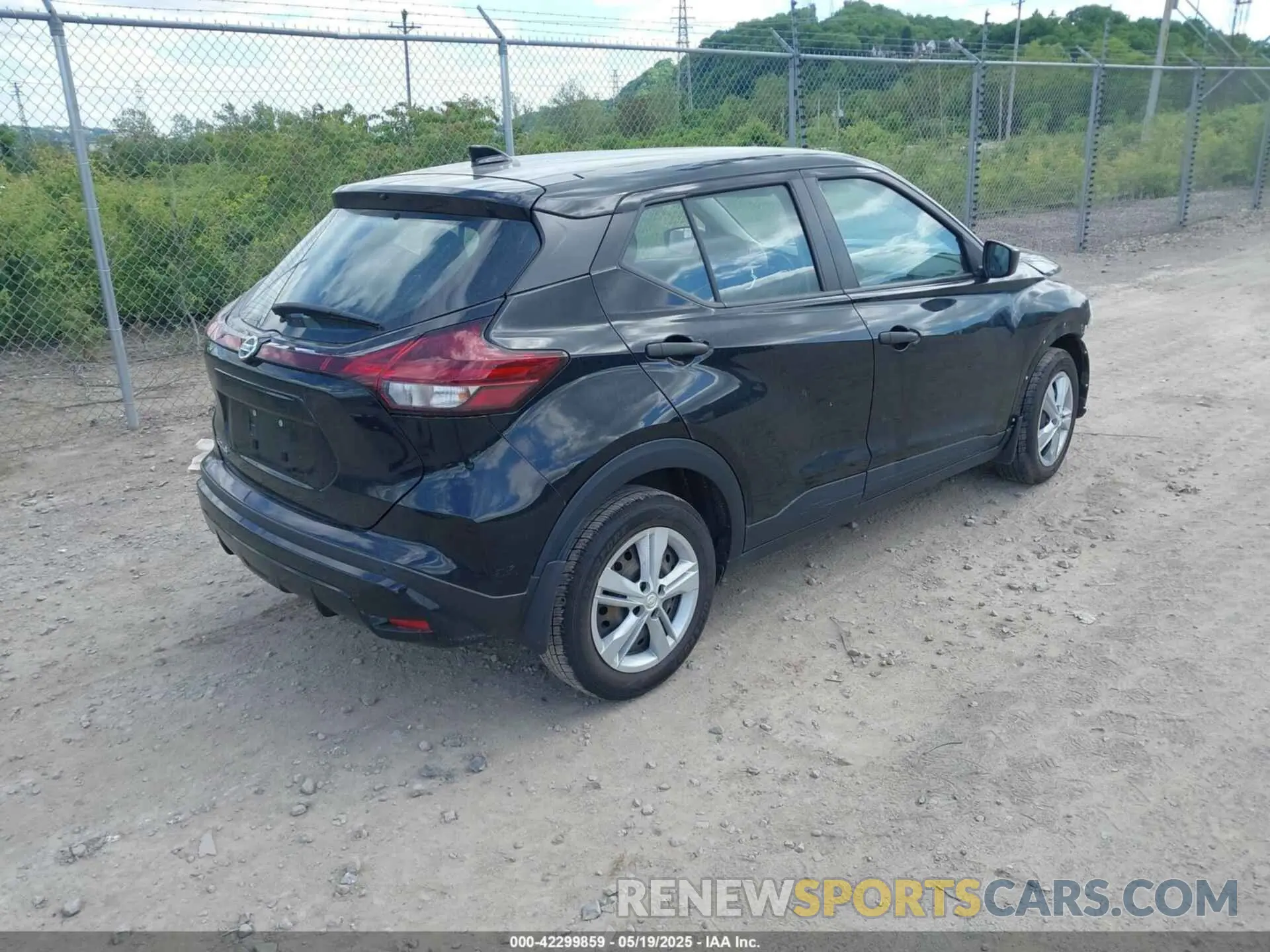 4 Фотография поврежденного автомобиля 3N1CP5BV5ML538039 NISSAN KICKS 2021