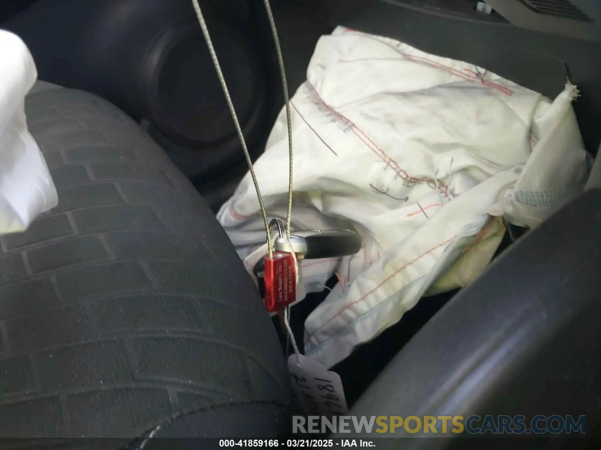 11 Photograph of a damaged car 3N1CP5BV7ML502627 NISSAN KICKS 2021