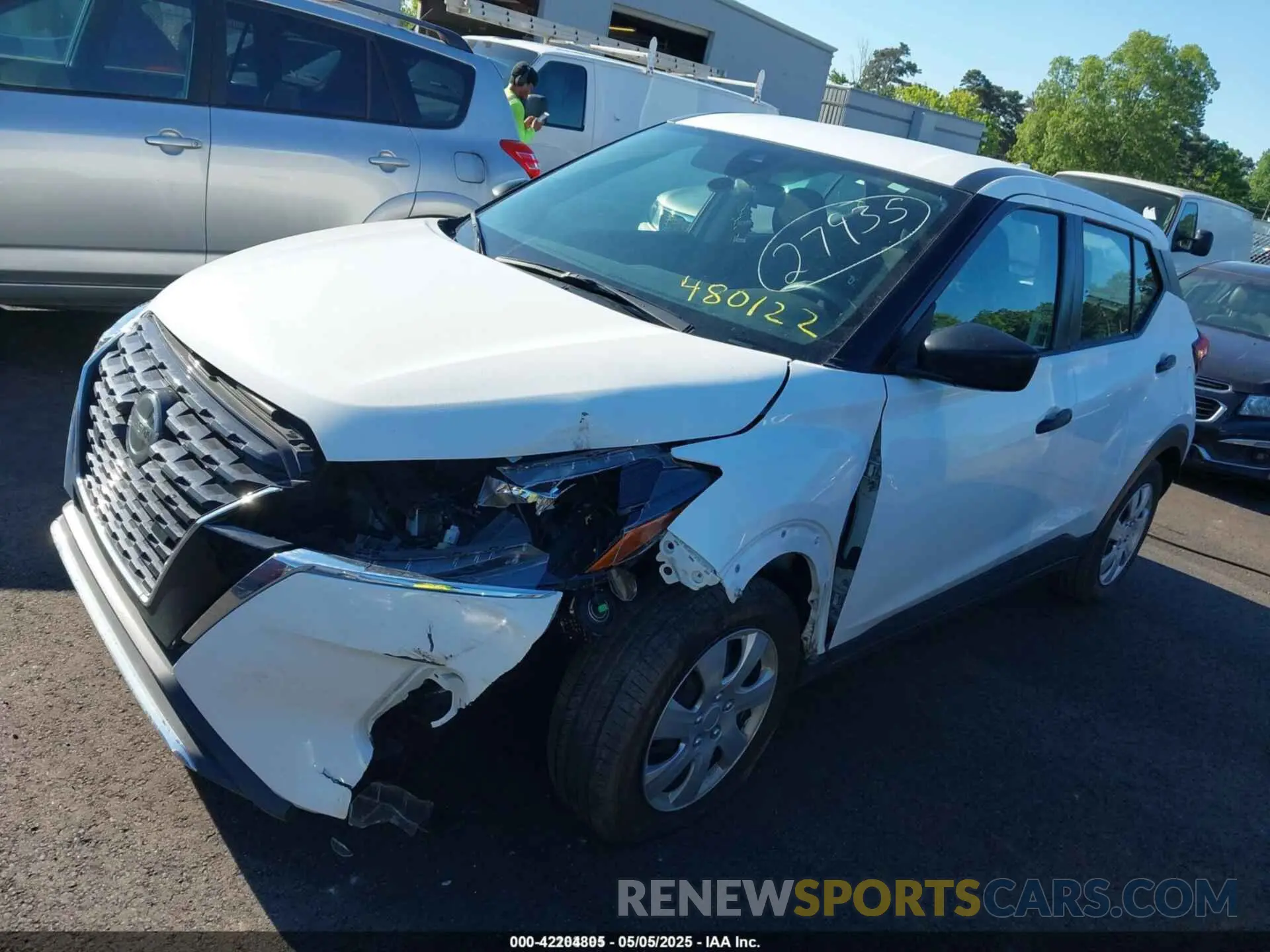 2 Photograph of a damaged car 3N1CP5BV8ML480122 NISSAN KICKS 2021