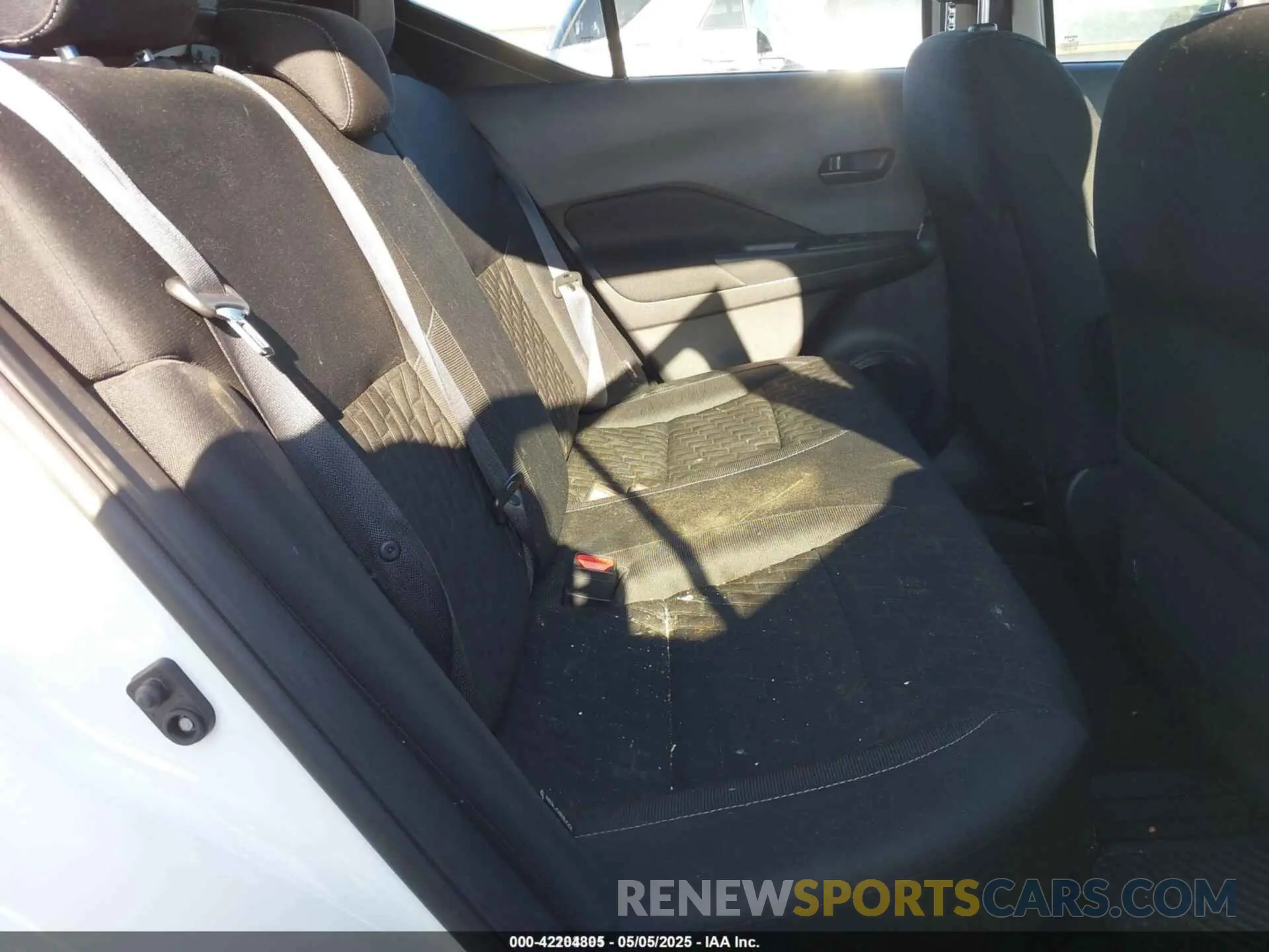 8 Photograph of a damaged car 3N1CP5BV8ML480122 NISSAN KICKS 2021