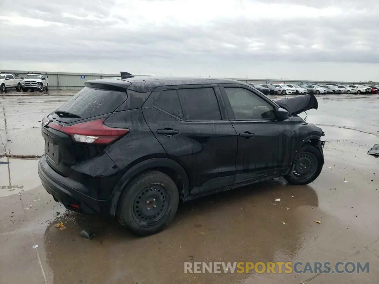 3 Photograph of a damaged car 3N1CP5BV8ML520246 NISSAN KICKS 2021