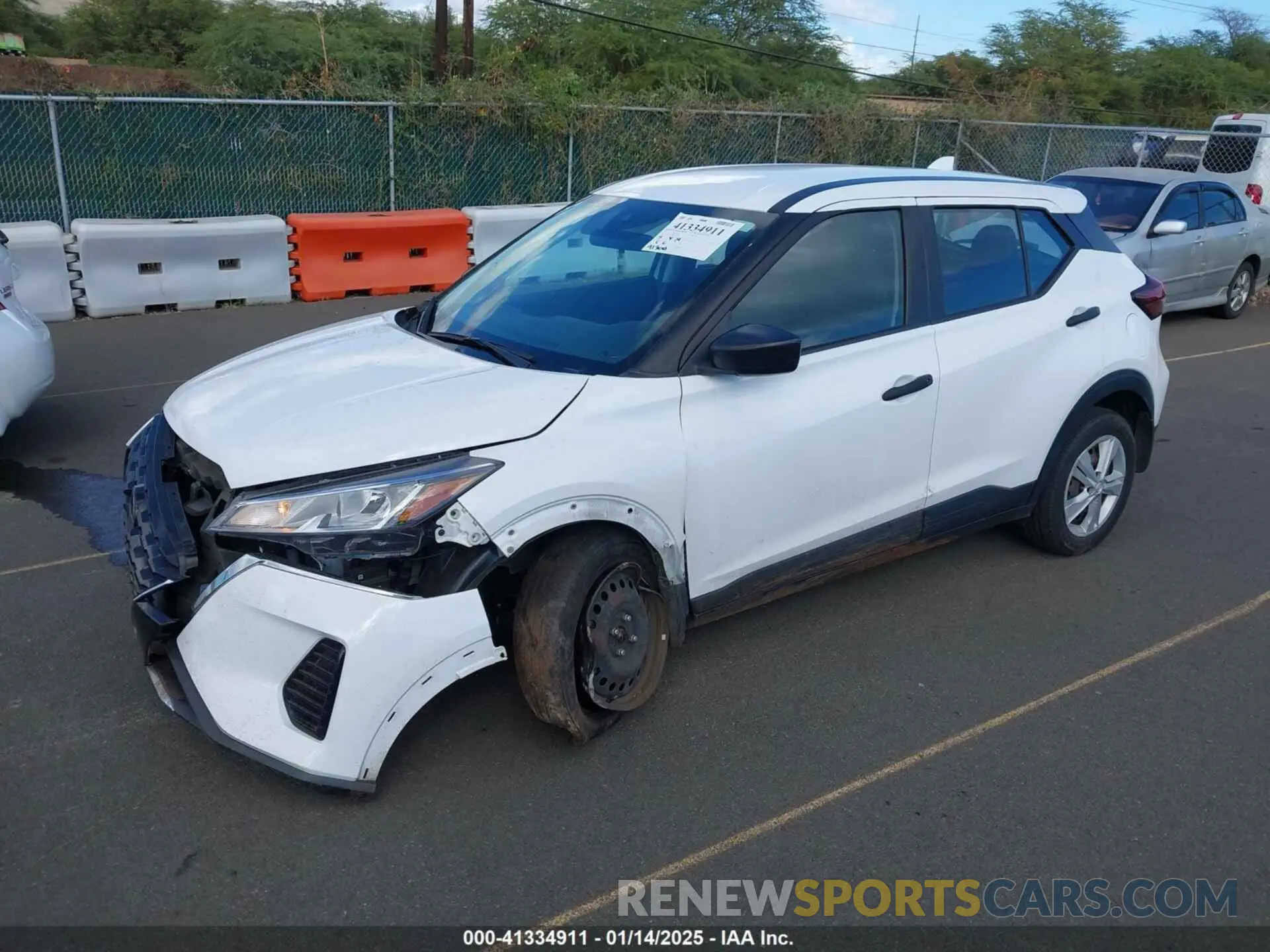2 Photograph of a damaged car 3N1CP5BV9ML542188 NISSAN KICKS 2021
