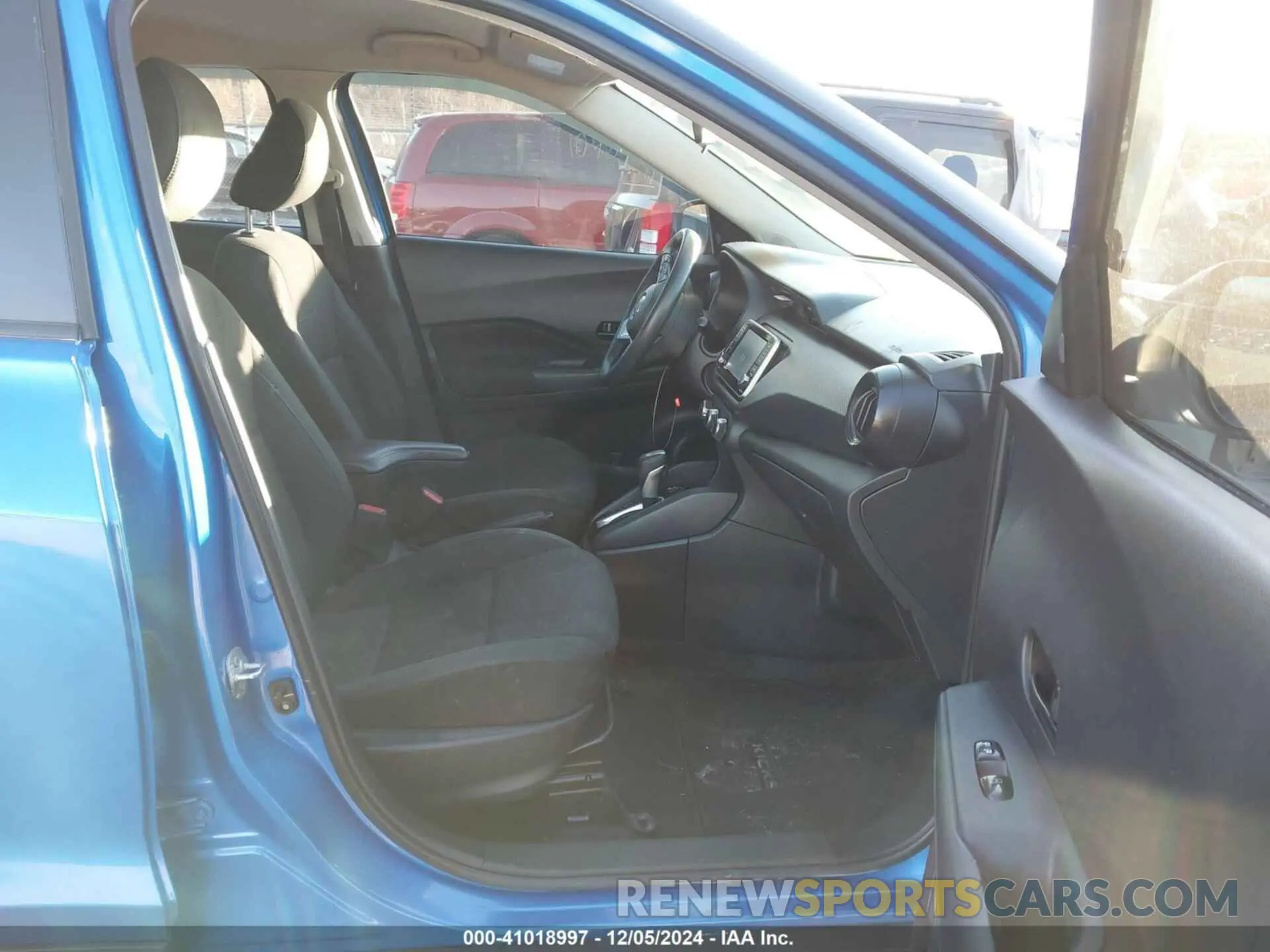 5 Photograph of a damaged car 3N1CP5BVXML566113 NISSAN KICKS 2021