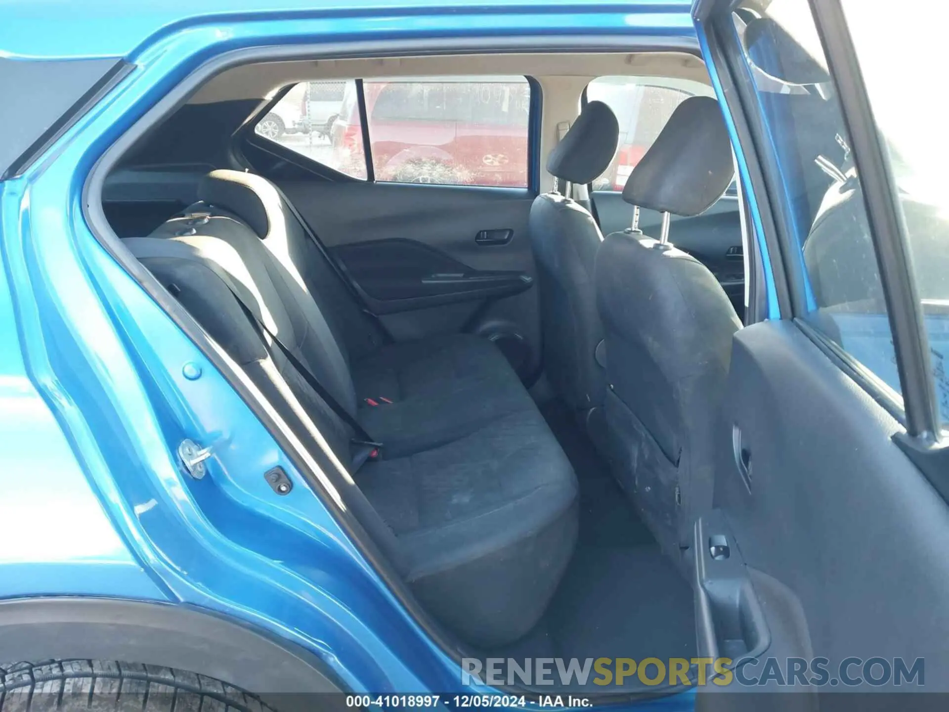 8 Photograph of a damaged car 3N1CP5BVXML566113 NISSAN KICKS 2021