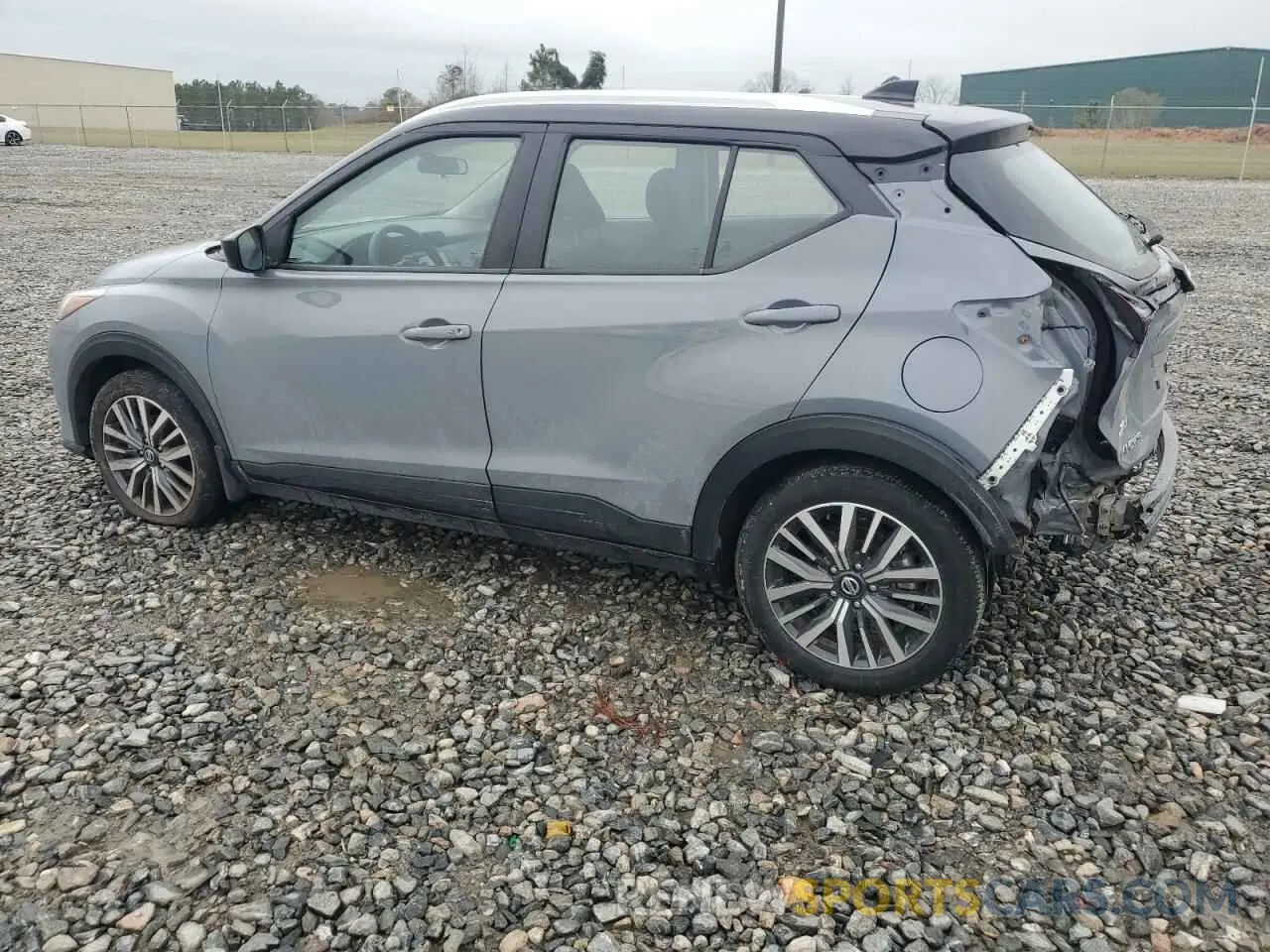 2 Photograph of a damaged car 3N1CP5CV0ML470067 NISSAN KICKS 2021