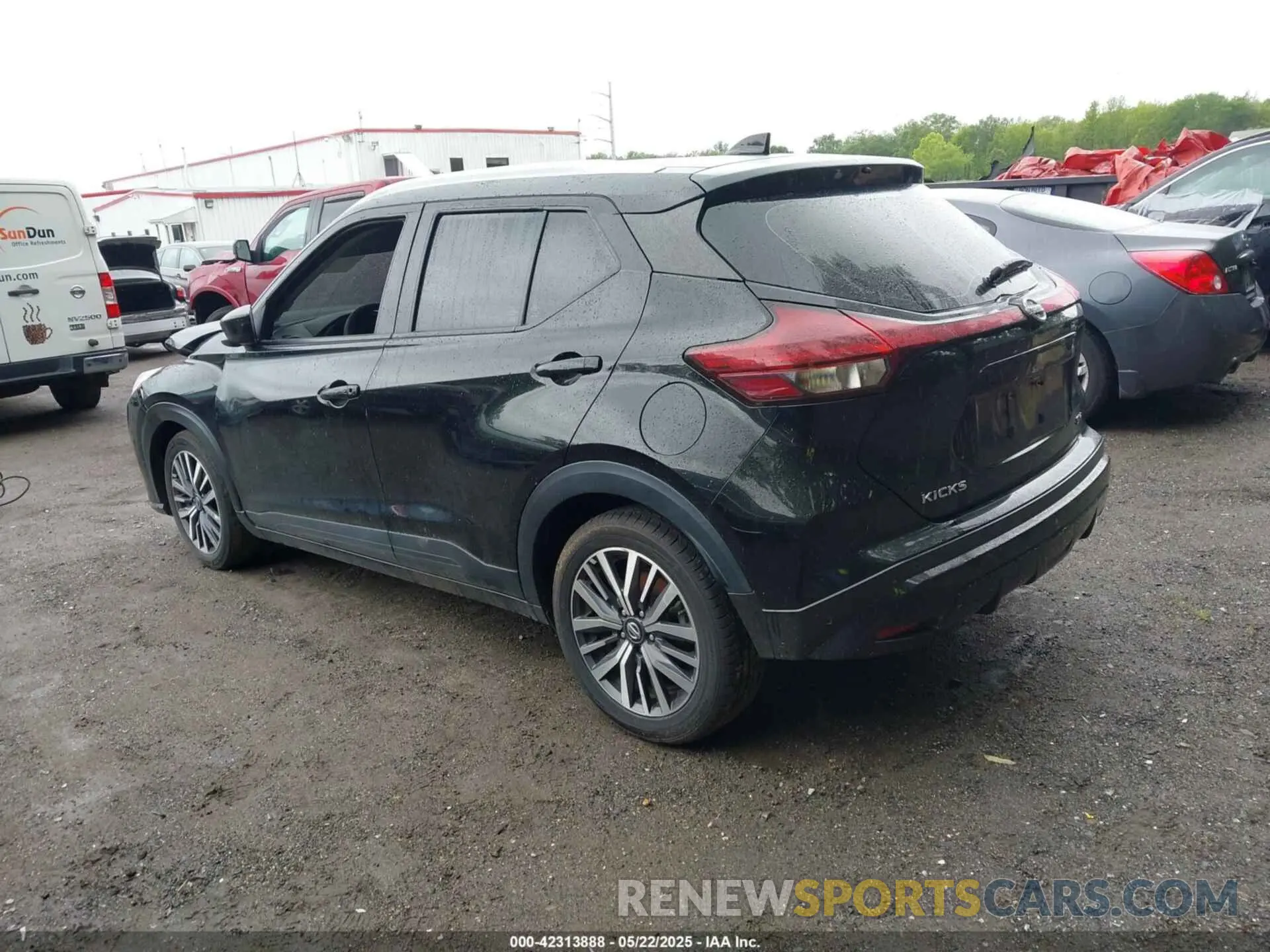 3 Фотография поврежденного автомобиля 3N1CP5CV1ML529983 NISSAN KICKS 2021