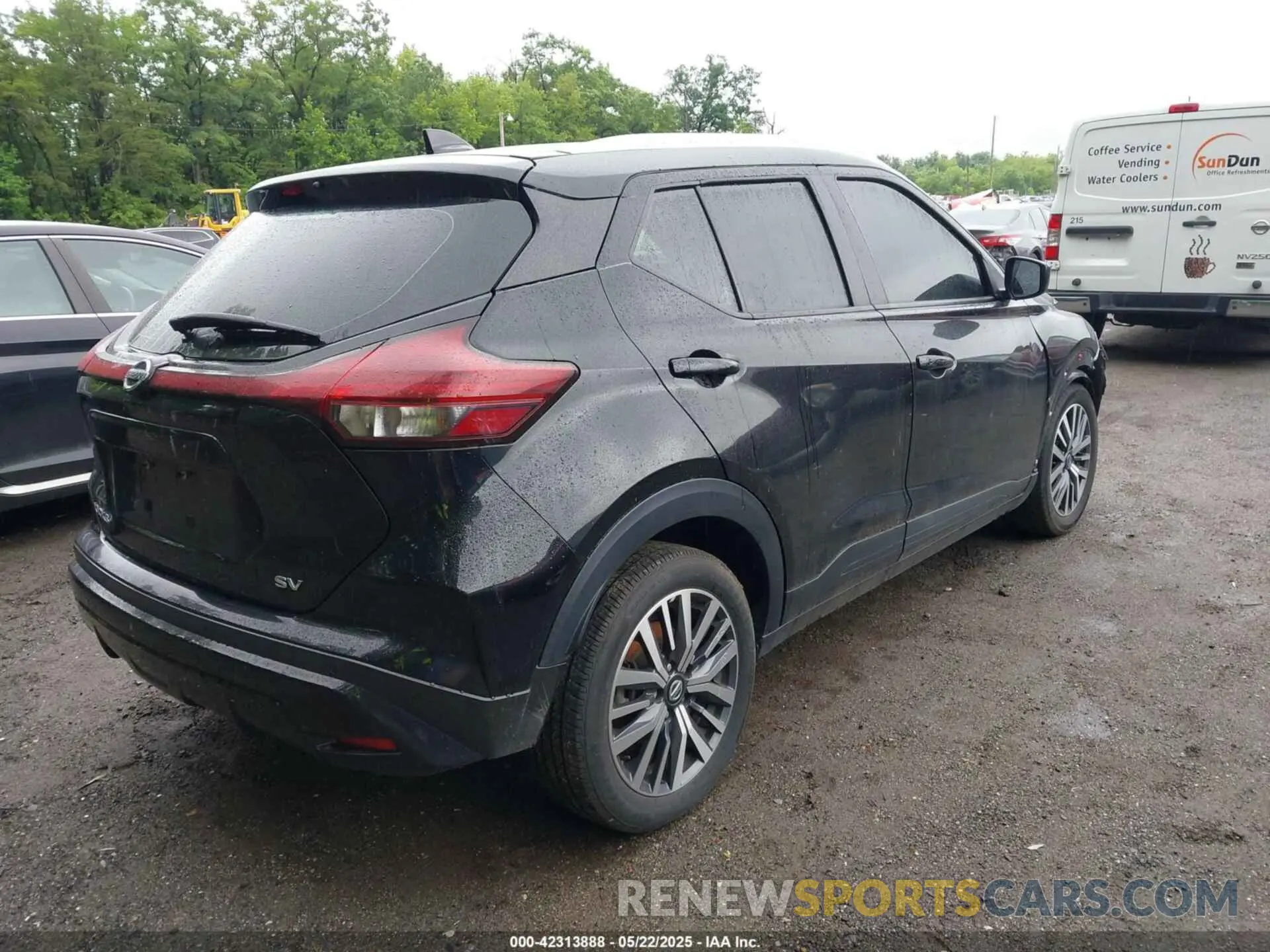4 Фотография поврежденного автомобиля 3N1CP5CV1ML529983 NISSAN KICKS 2021