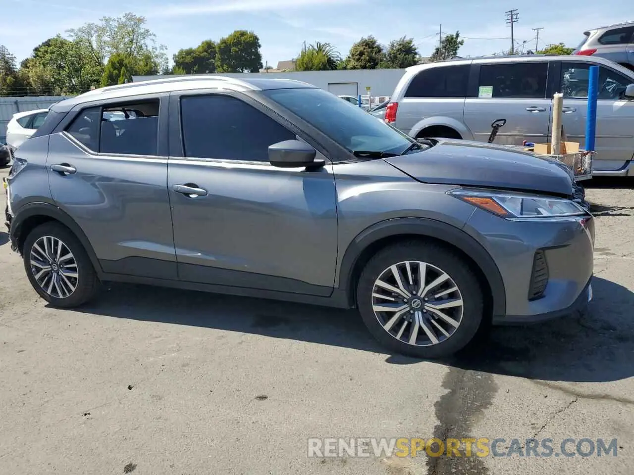 4 Фотография поврежденного автомобиля 3N1CP5CV3ML487977 NISSAN KICKS 2021