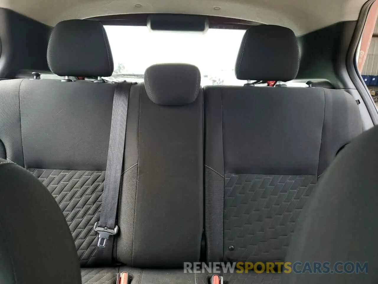 10 Photograph of a damaged car 3N1CP5CV3ML516006 NISSAN KICKS 2021