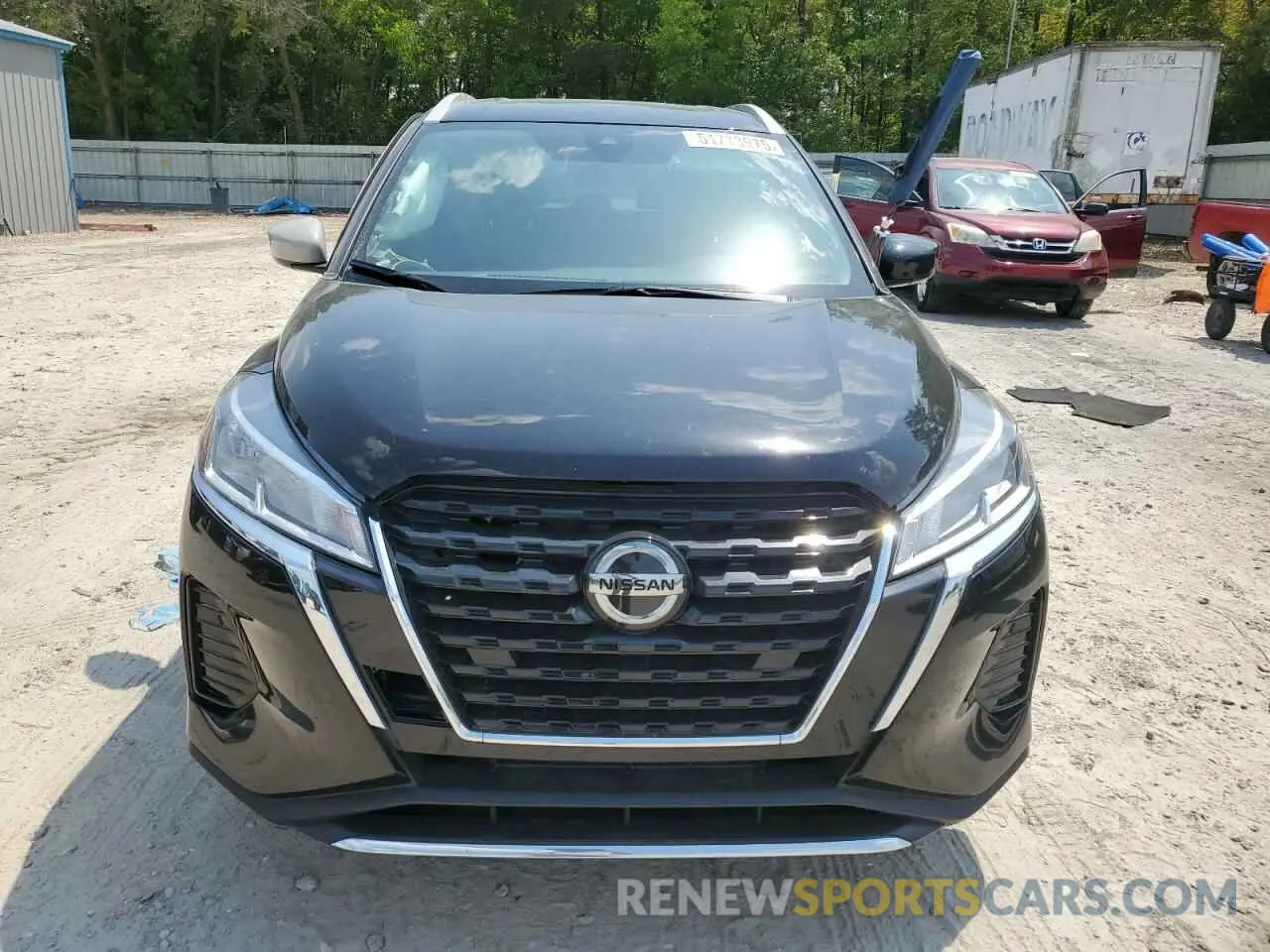 5 Photograph of a damaged car 3N1CP5CV3ML516958 NISSAN KICKS 2021
