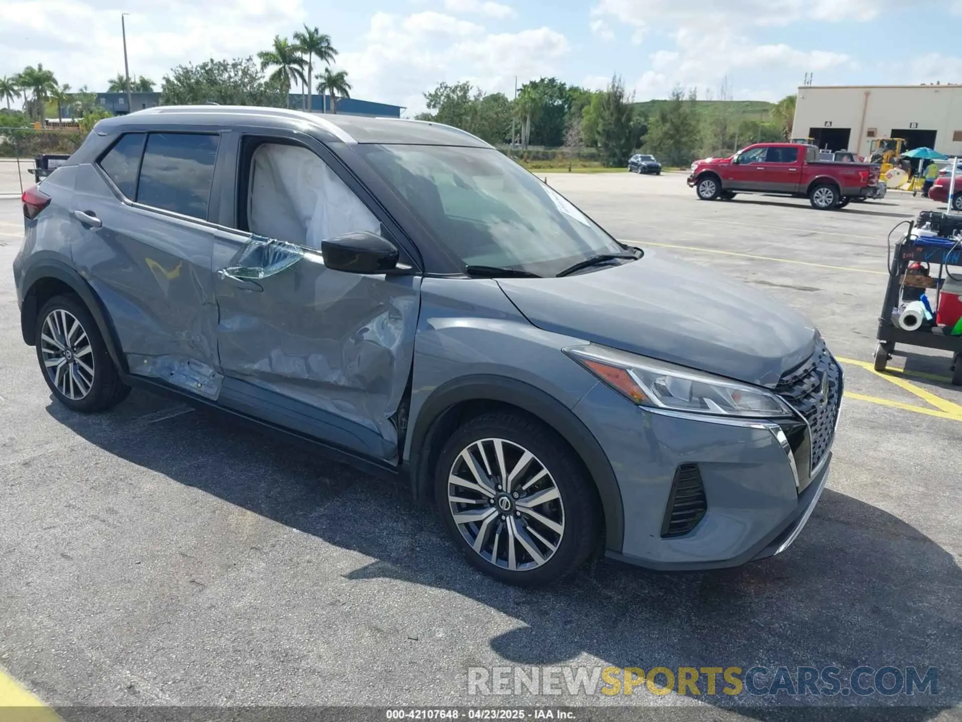 1 Фотография поврежденного автомобиля 3N1CP5CV4ML488135 NISSAN KICKS 2021