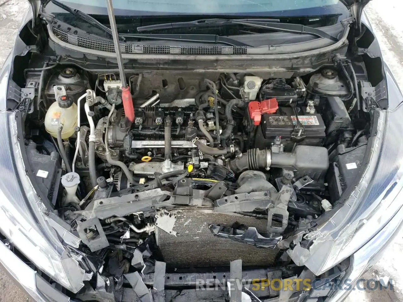 12 Photograph of a damaged car 3N1CP5CV4ML505080 NISSAN KICKS 2021