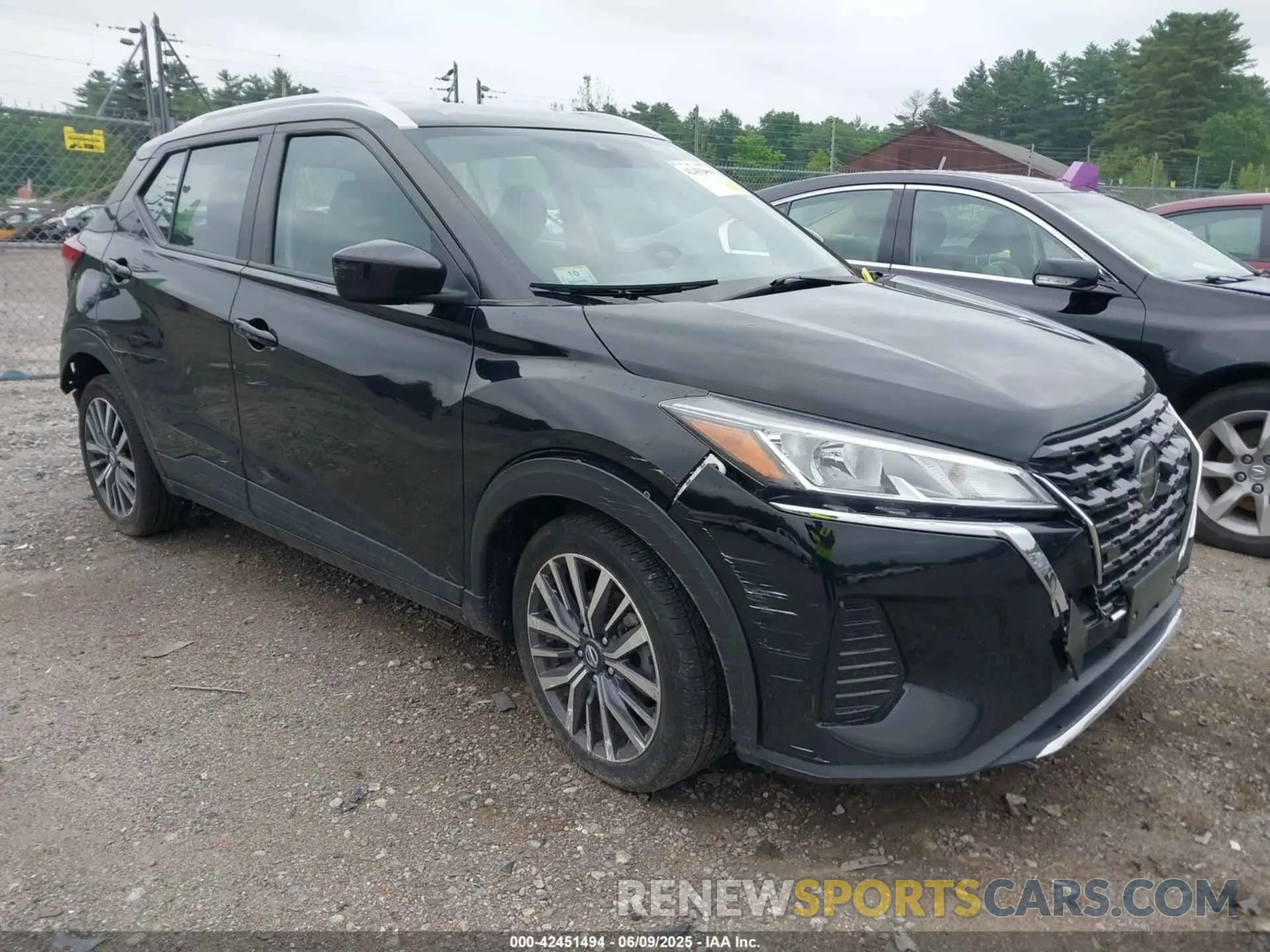 1 Photograph of a damaged car 3N1CP5CV5ML477970 NISSAN KICKS 2021