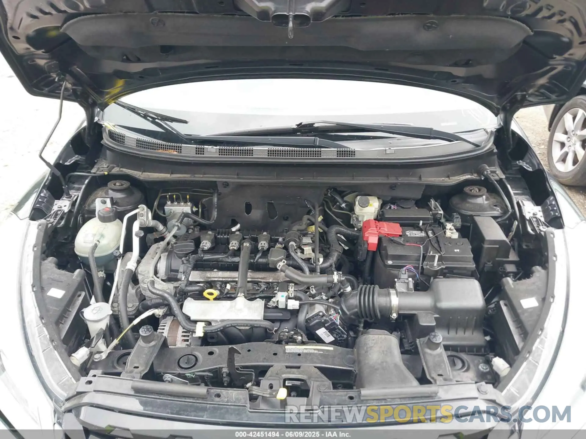 10 Photograph of a damaged car 3N1CP5CV5ML477970 NISSAN KICKS 2021