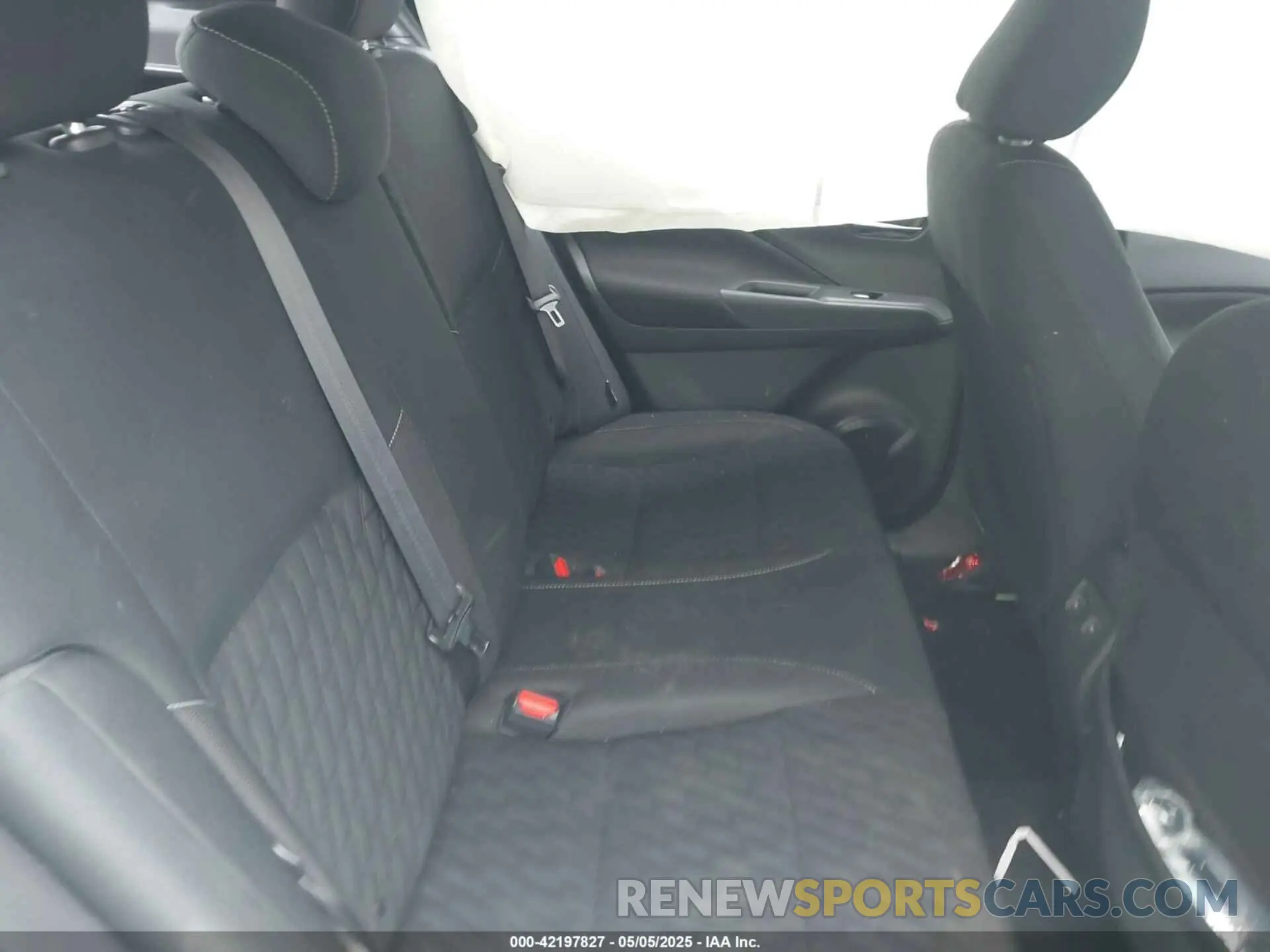 8 Фотография поврежденного автомобиля 3N1CP5CV5ML480609 NISSAN KICKS 2021