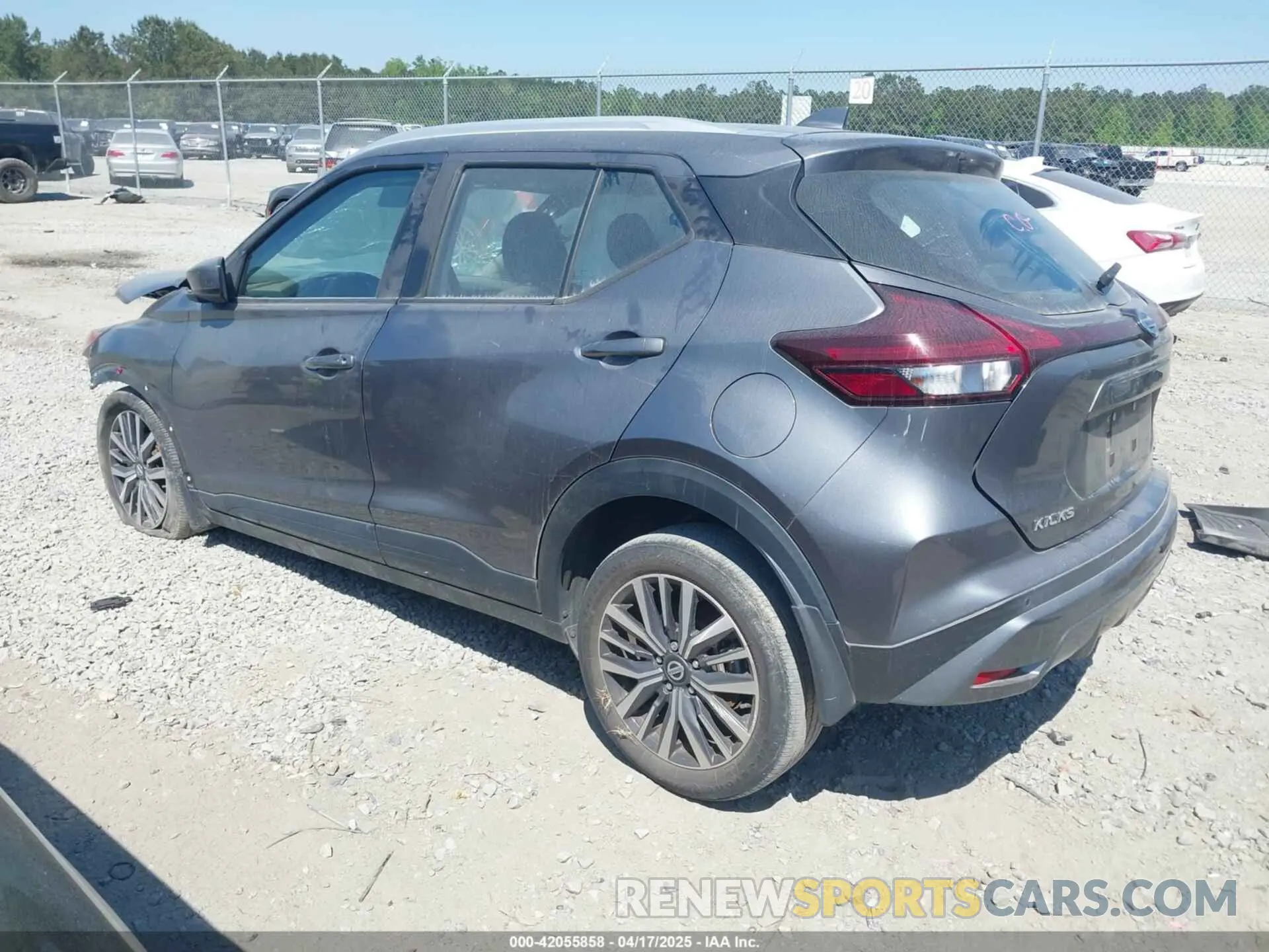 3 Фотография поврежденного автомобиля 3N1CP5CV5ML496583 NISSAN KICKS 2021