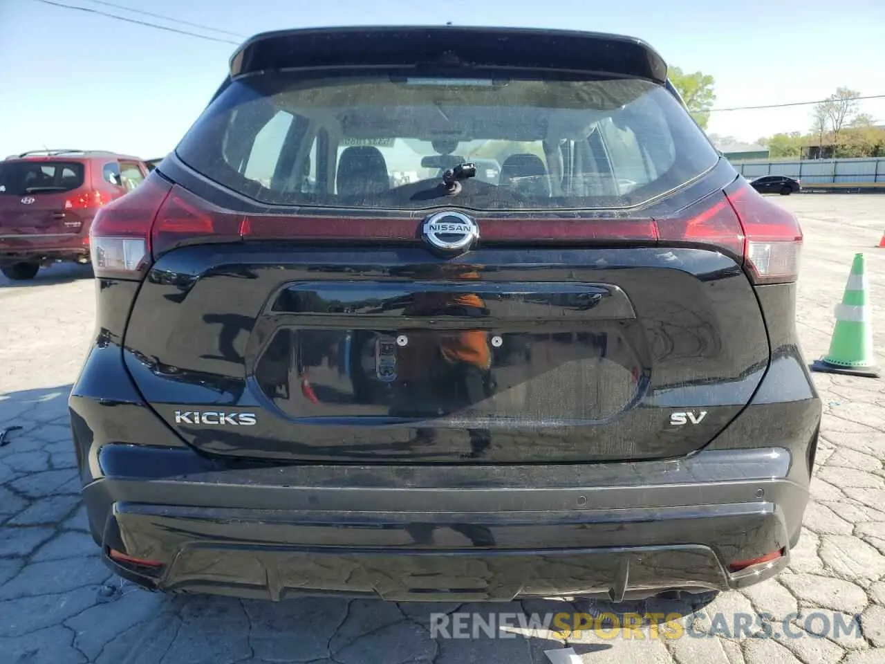6 Photograph of a damaged car 3N1CP5CV5ML501734 NISSAN KICKS 2021