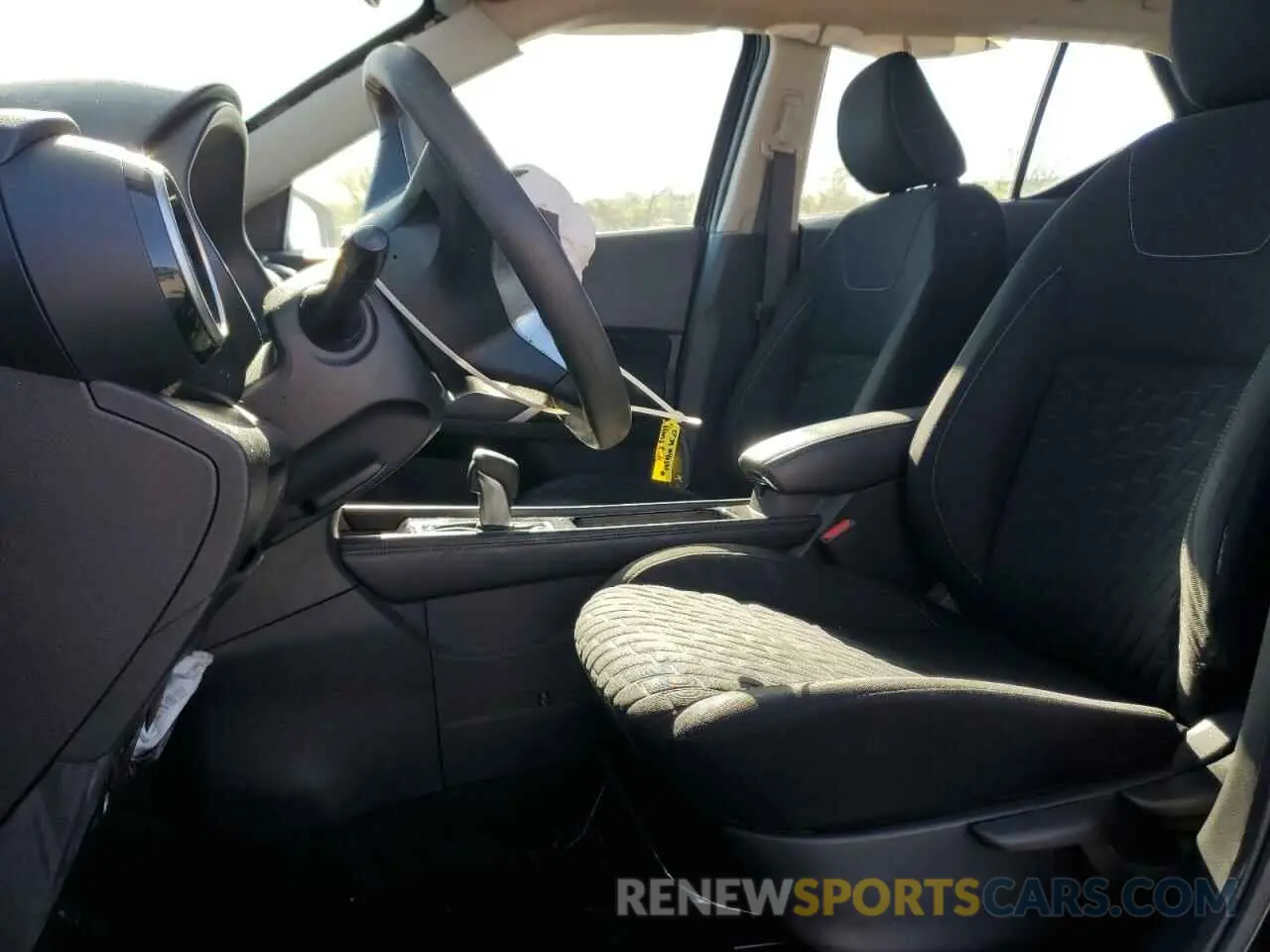 7 Photograph of a damaged car 3N1CP5CV5ML501734 NISSAN KICKS 2021