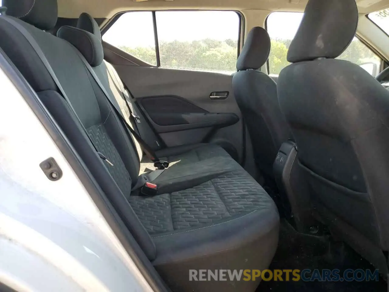 12 Фотография поврежденного автомобиля 3N1CP5CV5ML526861 NISSAN KICKS 2021