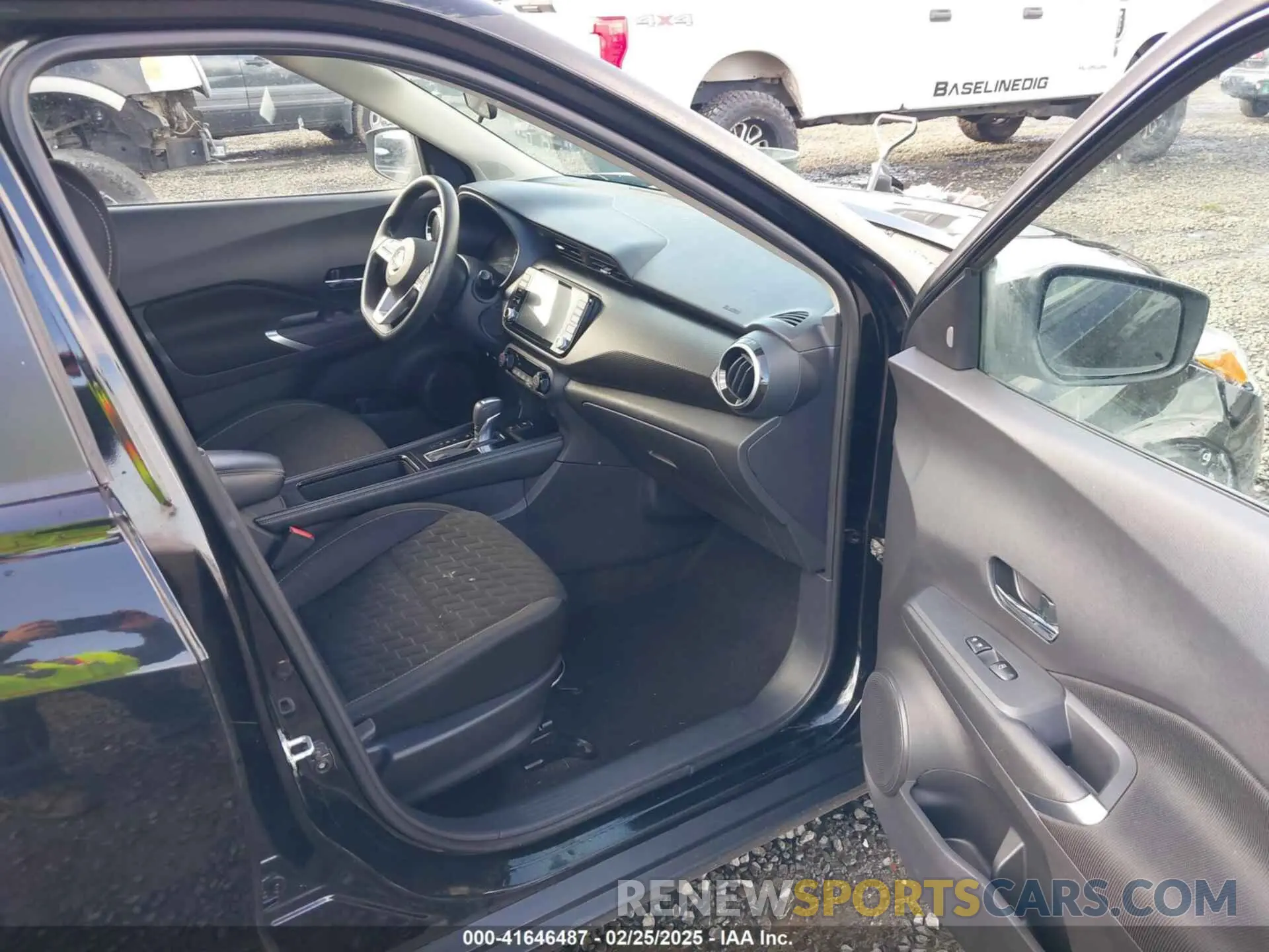5 Photograph of a damaged car 3N1CP5CV6ML505923 NISSAN KICKS 2021