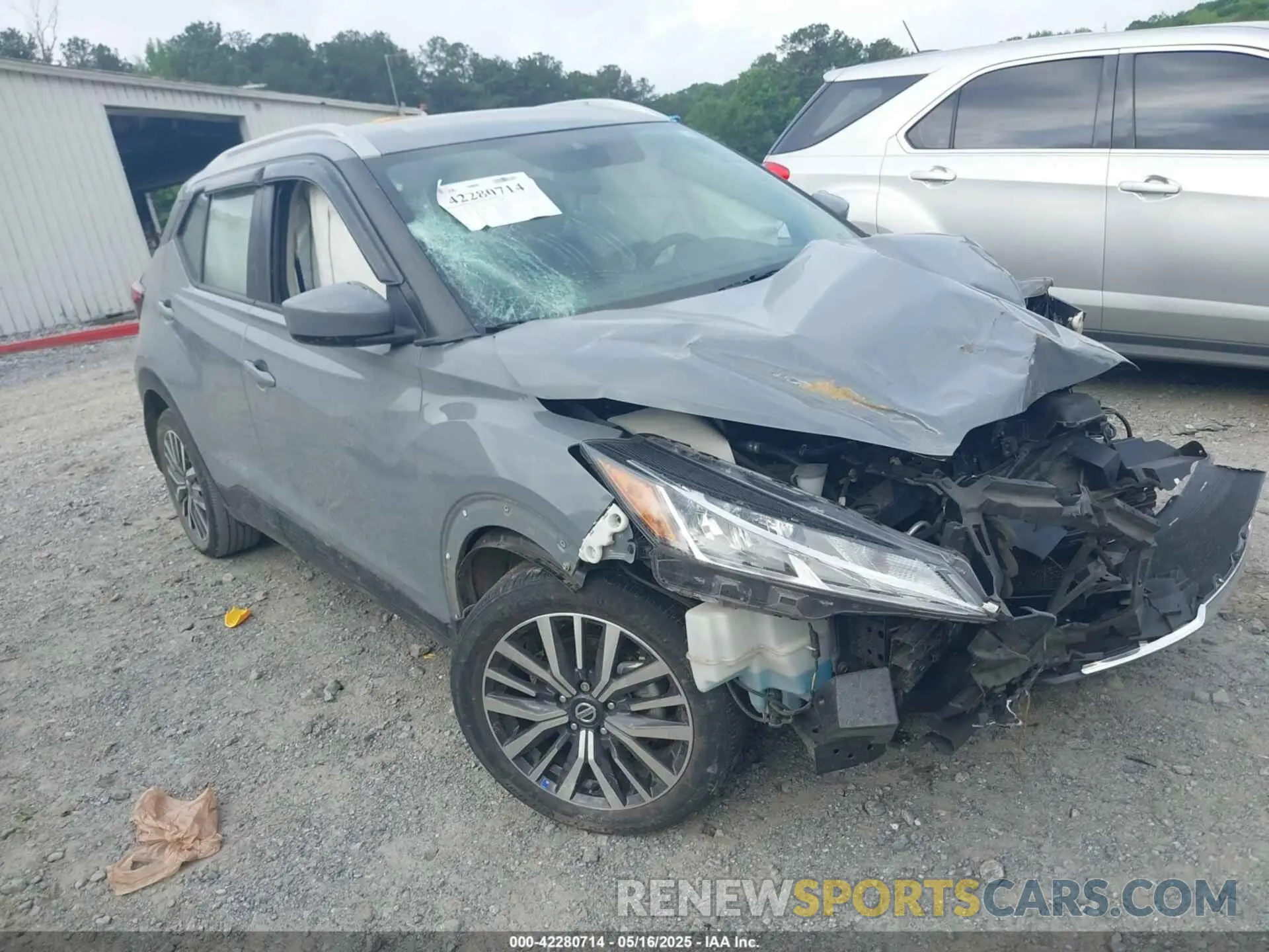 1 Photograph of a damaged car 3N1CP5CV6ML547055 NISSAN KICKS 2021