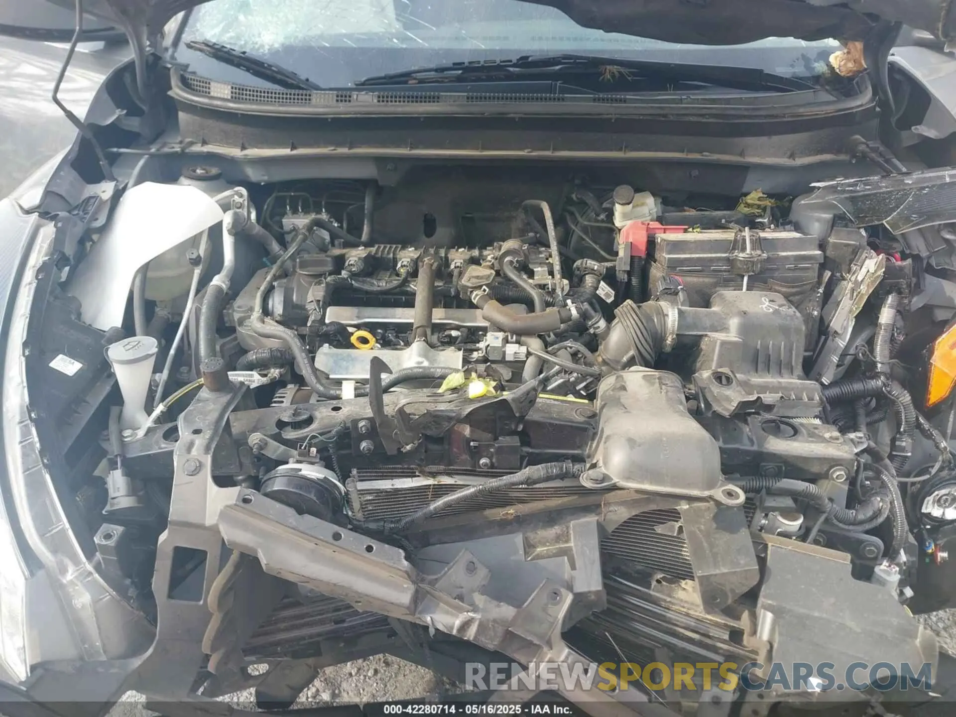 10 Photograph of a damaged car 3N1CP5CV6ML547055 NISSAN KICKS 2021