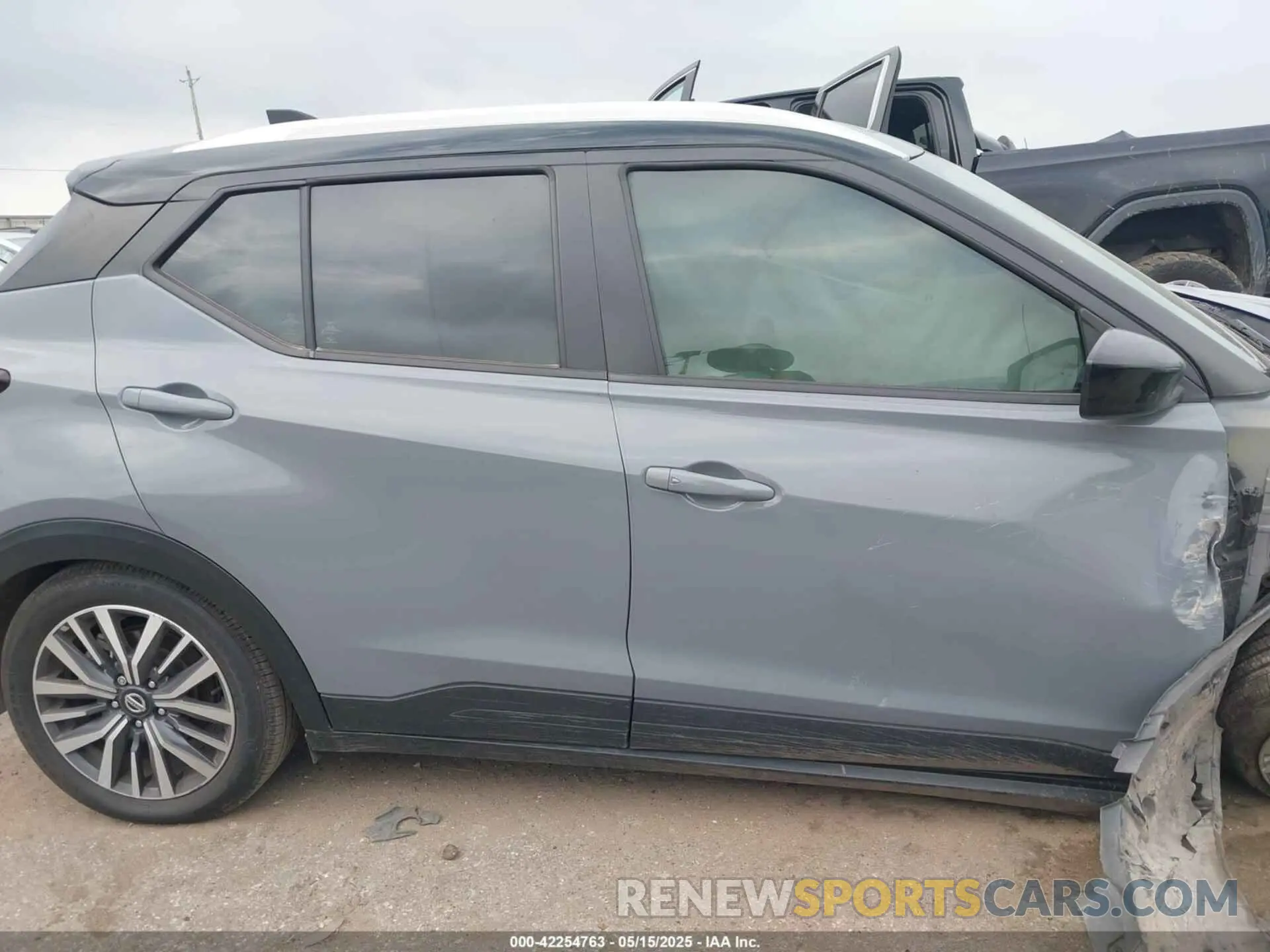 12 Фотография поврежденного автомобиля 3N1CP5CV7ML555388 NISSAN KICKS 2021