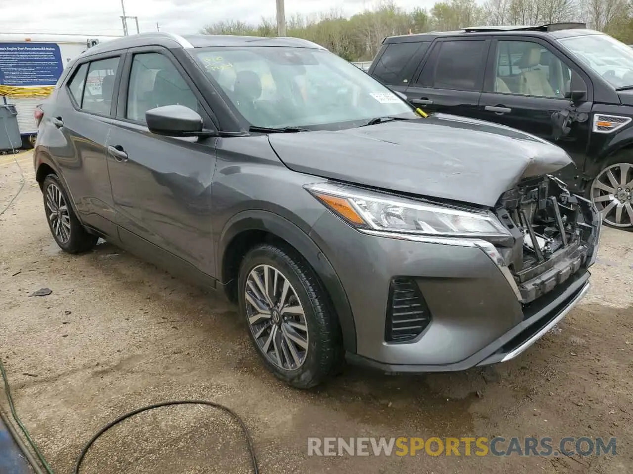 4 Photograph of a damaged car 3N1CP5CV8ML469717 NISSAN KICKS 2021
