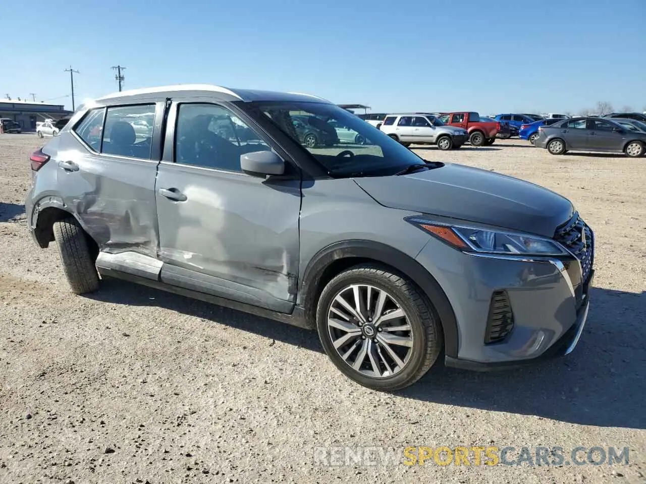 4 Photograph of a damaged car 3N1CP5CV8ML470477 NISSAN KICKS 2021