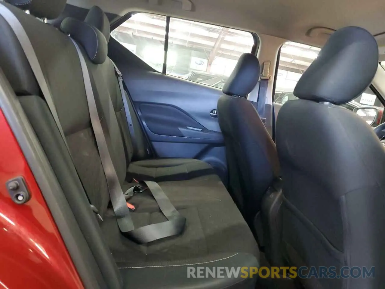 11 Photograph of a damaged car 3N1CP5CV8ML475078 NISSAN KICKS 2021
