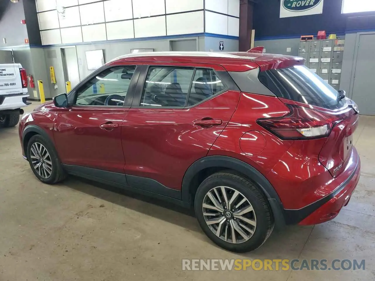 2 Photograph of a damaged car 3N1CP5CV8ML475078 NISSAN KICKS 2021
