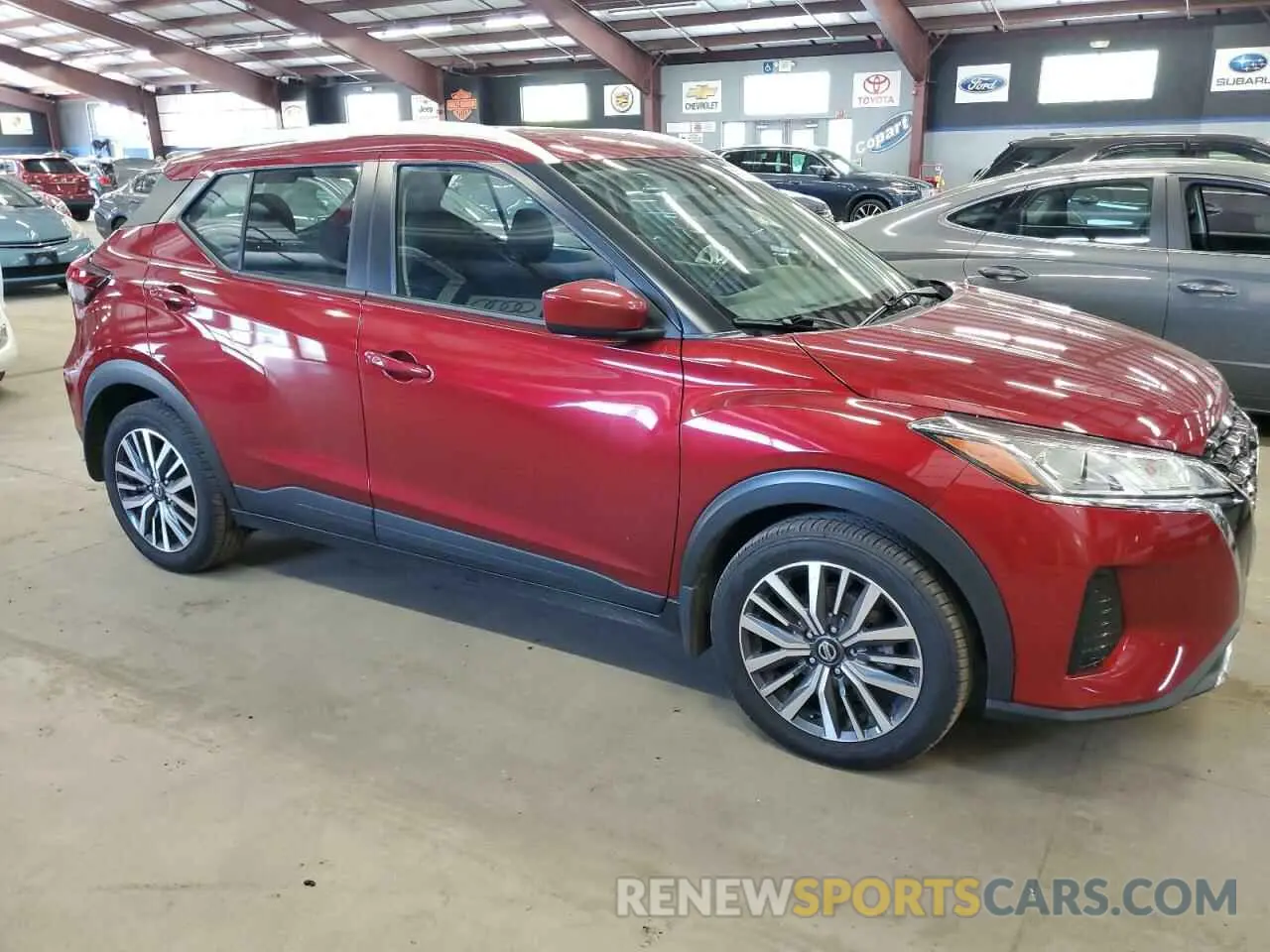 4 Photograph of a damaged car 3N1CP5CV8ML475078 NISSAN KICKS 2021