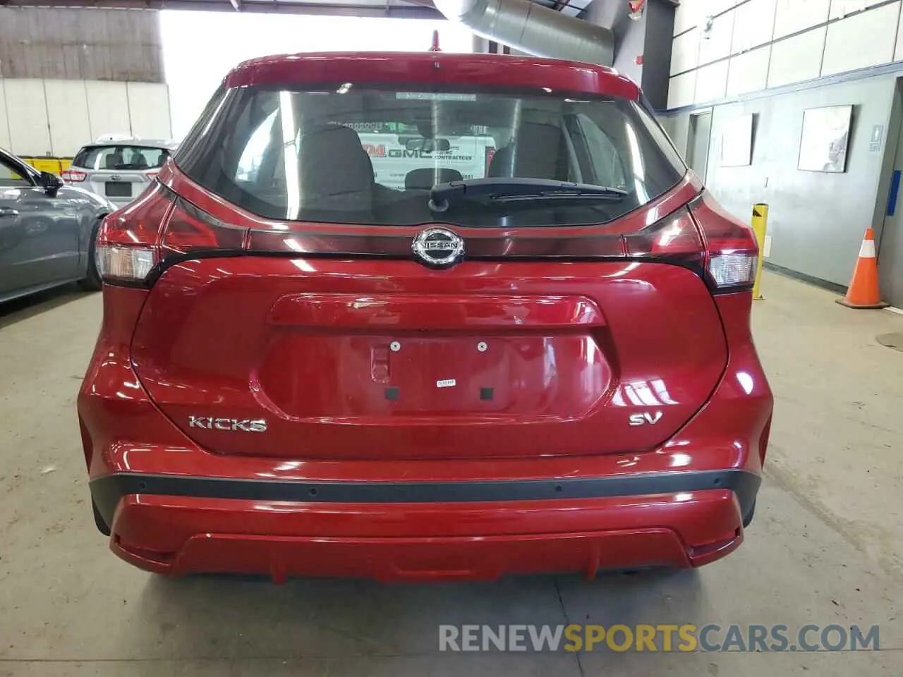 6 Photograph of a damaged car 3N1CP5CV8ML475078 NISSAN KICKS 2021