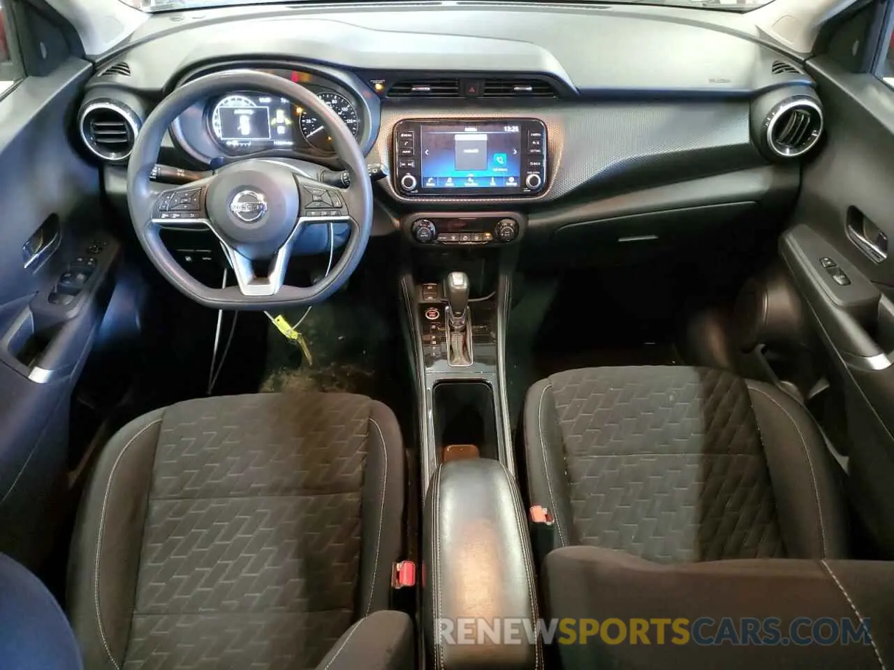 8 Photograph of a damaged car 3N1CP5CV8ML475078 NISSAN KICKS 2021