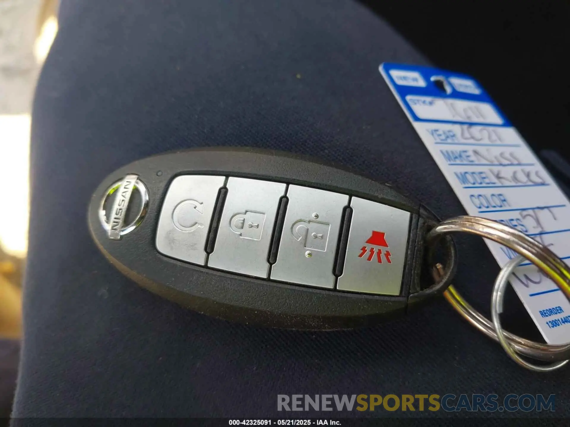 11 Фотография поврежденного автомобиля 3N1CP5CV8ML484251 NISSAN KICKS 2021