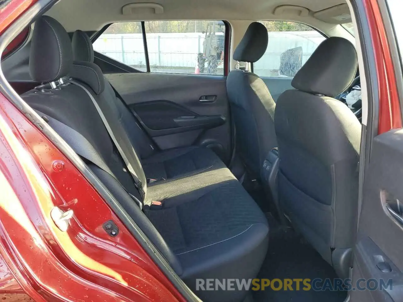 11 Photograph of a damaged car 3N1CP5CV8ML494505 NISSAN KICKS 2021