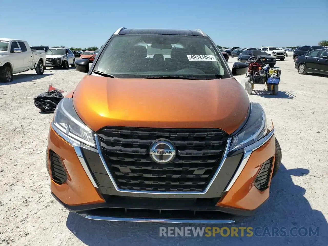 5 Photograph of a damaged car 3N1CP5CV8ML556548 NISSAN KICKS 2021