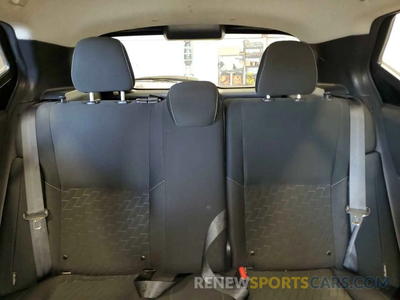 10 Photograph of a damaged car 3N1CP5CV9ML504135 NISSAN KICKS 2021