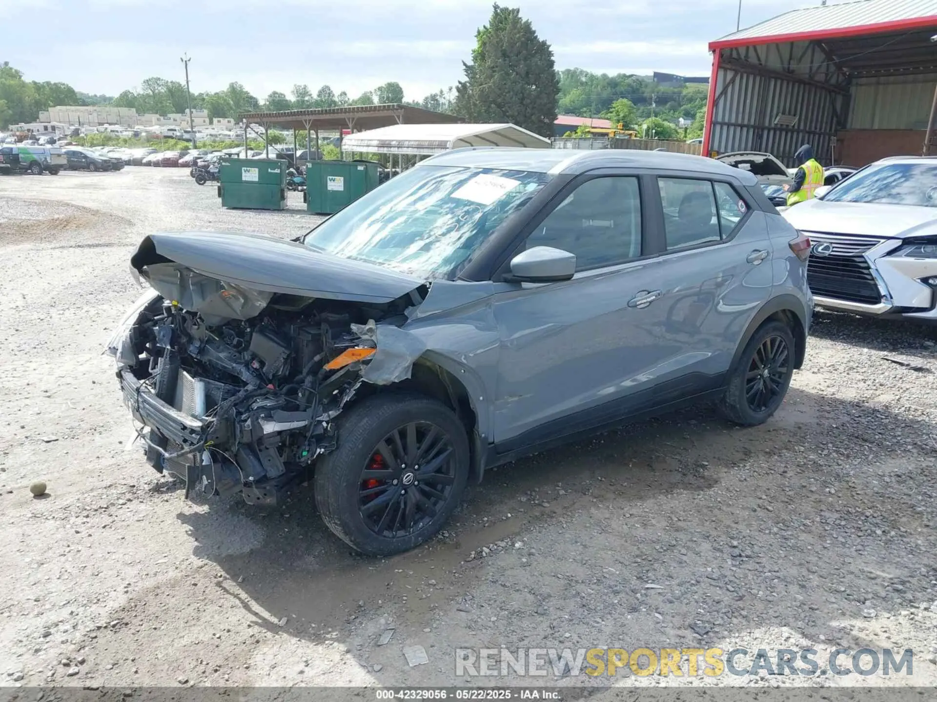 2 Photograph of a damaged car 3N1CP5CV9ML512834 NISSAN KICKS 2021