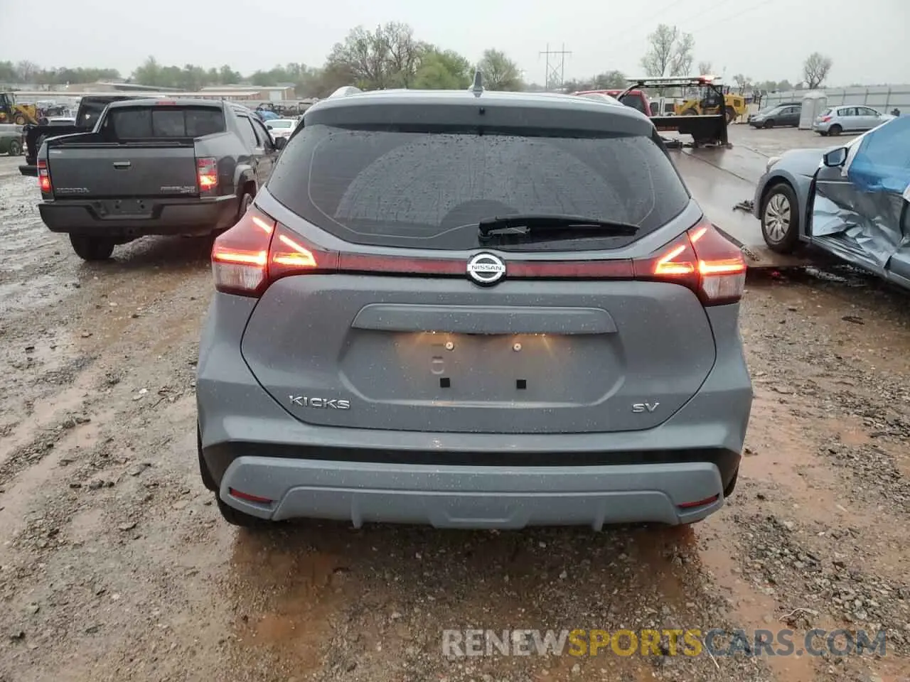 6 Photograph of a damaged car 3N1CP5CV9ML519783 NISSAN KICKS 2021