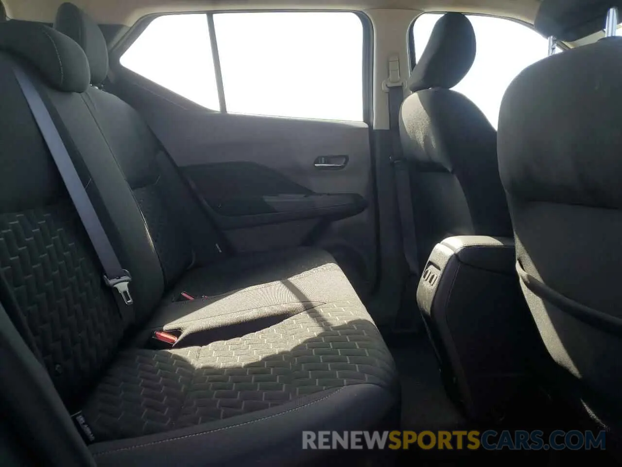 11 Photograph of a damaged car 3N1CP5CV9ML545977 NISSAN KICKS 2021
