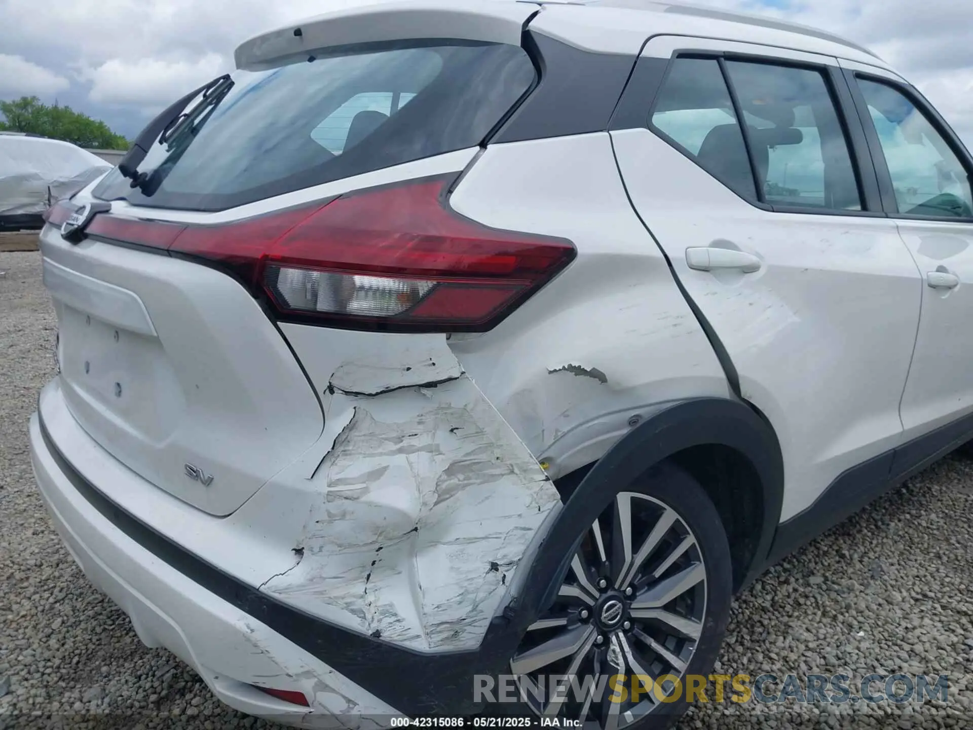 6 Фотография поврежденного автомобиля 3N1CP5CVXML481254 NISSAN KICKS 2021