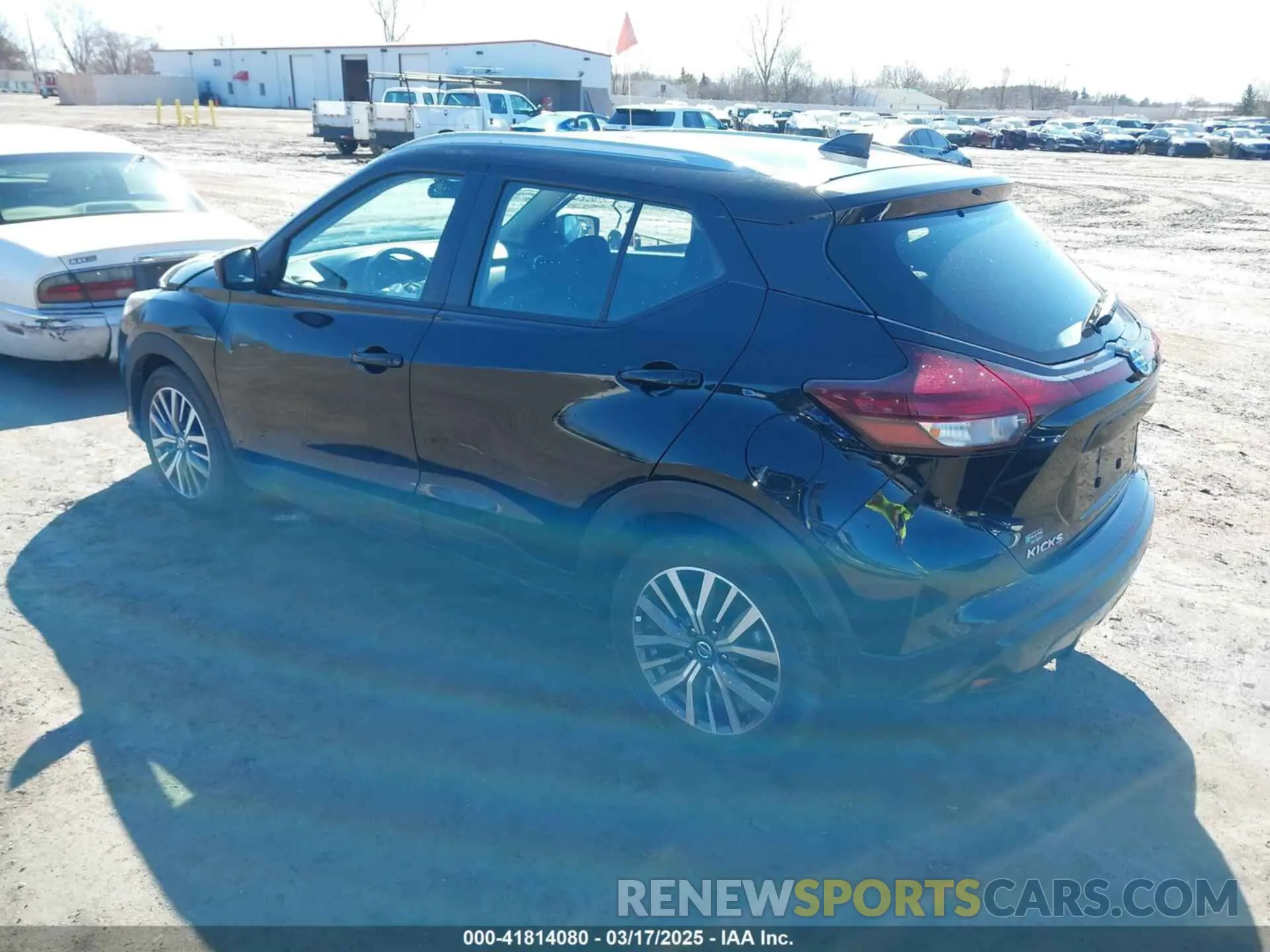 3 Фотография поврежденного автомобиля 3N1CP5CVXML523471 NISSAN KICKS 2021