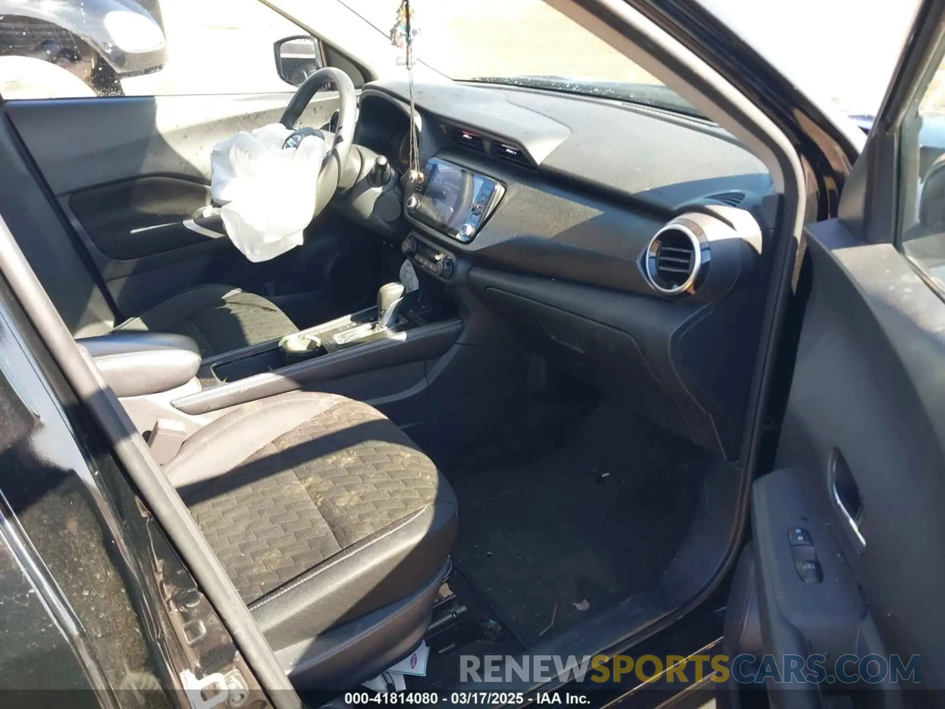 5 Фотография поврежденного автомобиля 3N1CP5CVXML523471 NISSAN KICKS 2021