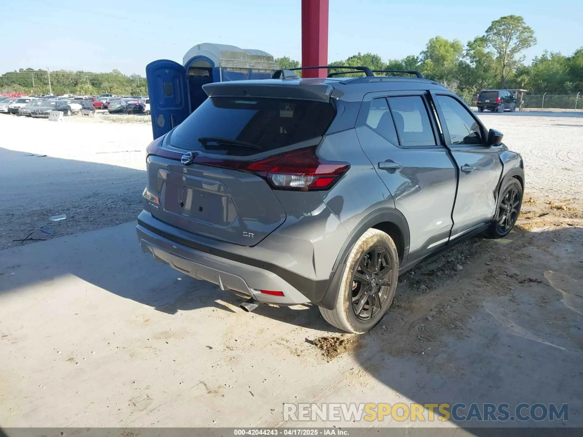 4 Фотография поврежденного автомобиля 3N1CP5DV1ML557619 NISSAN KICKS 2021