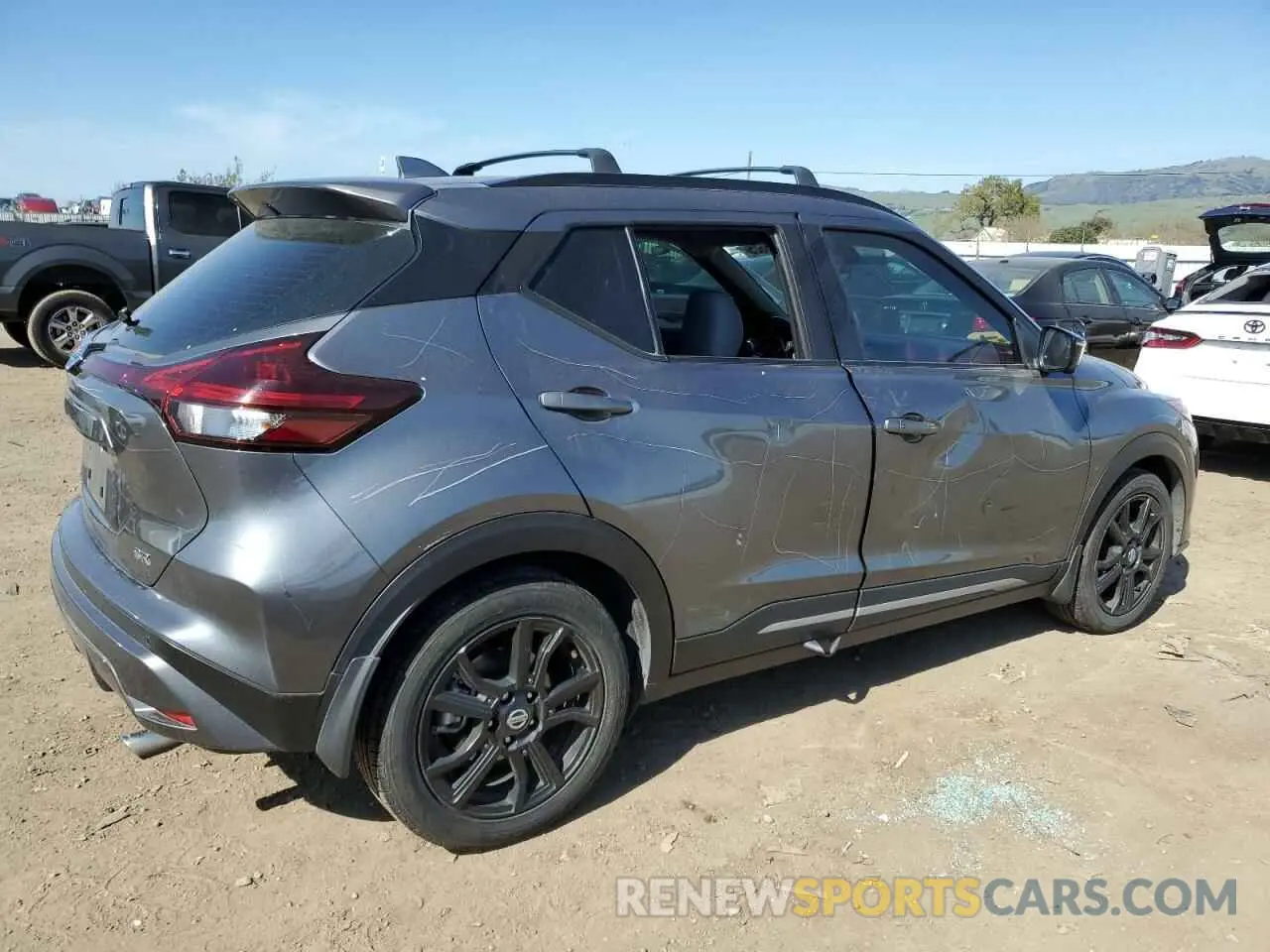 3 Фотография поврежденного автомобиля 3N1CP5DV3ML509846 NISSAN KICKS 2021