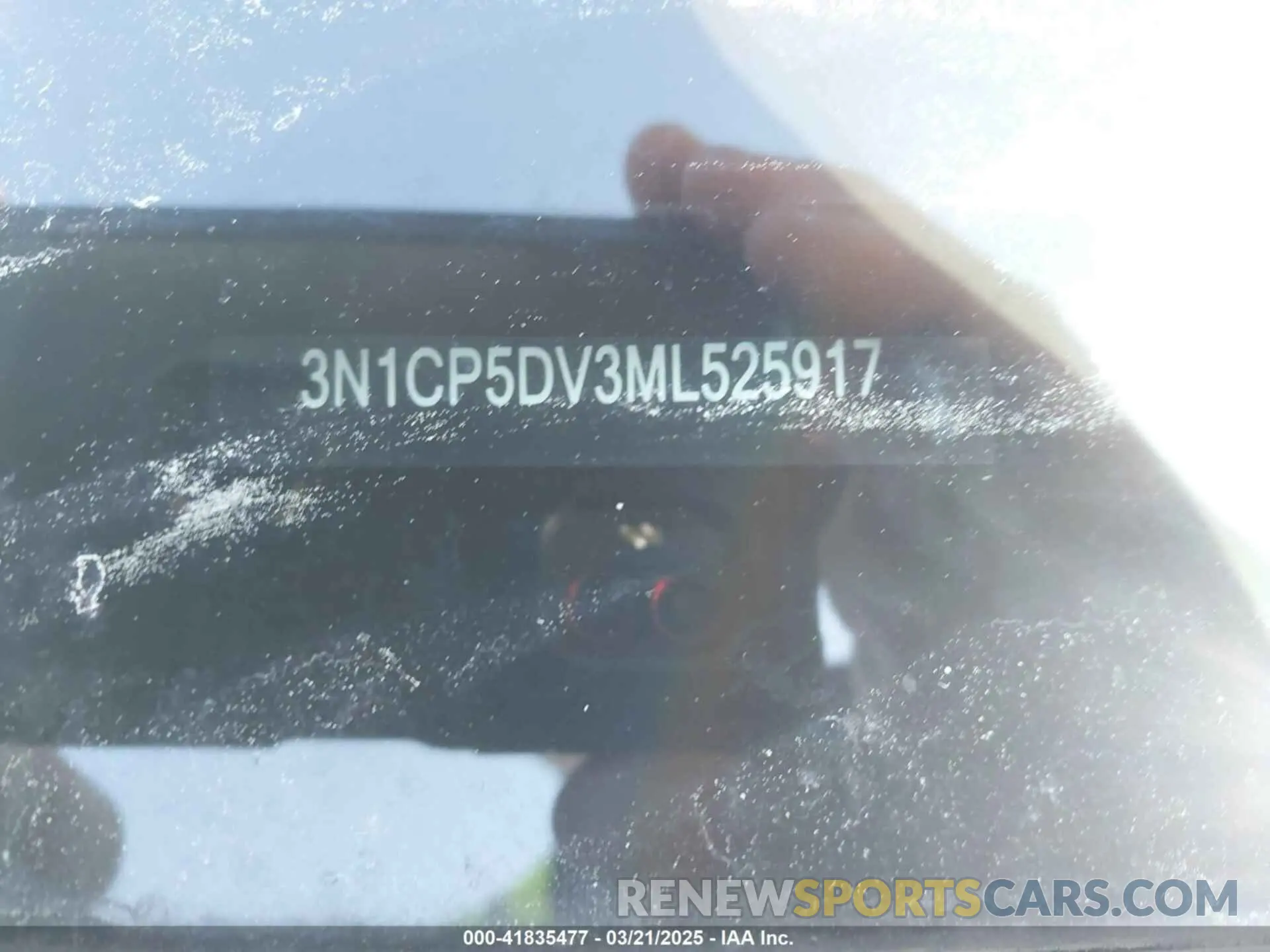 9 Photograph of a damaged car 3N1CP5DV3ML525917 NISSAN KICKS 2021