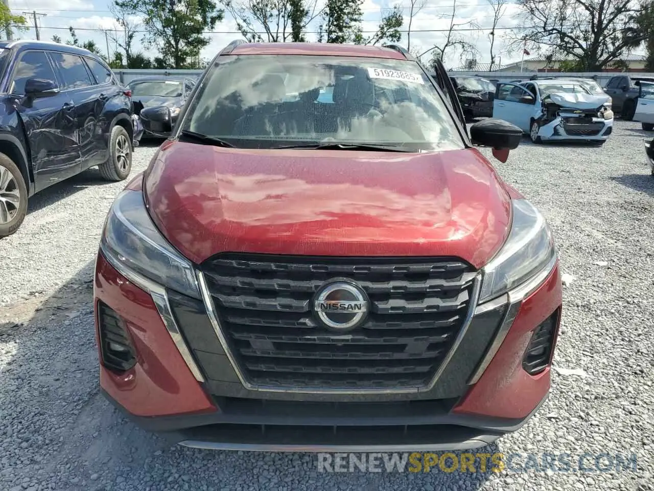 5 Photograph of a damaged car 3N1CP5DV4ML531564 NISSAN KICKS 2021