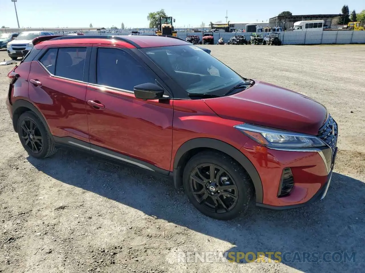4 Photograph of a damaged car 3N1CP5DV5ML529760 NISSAN KICKS 2021